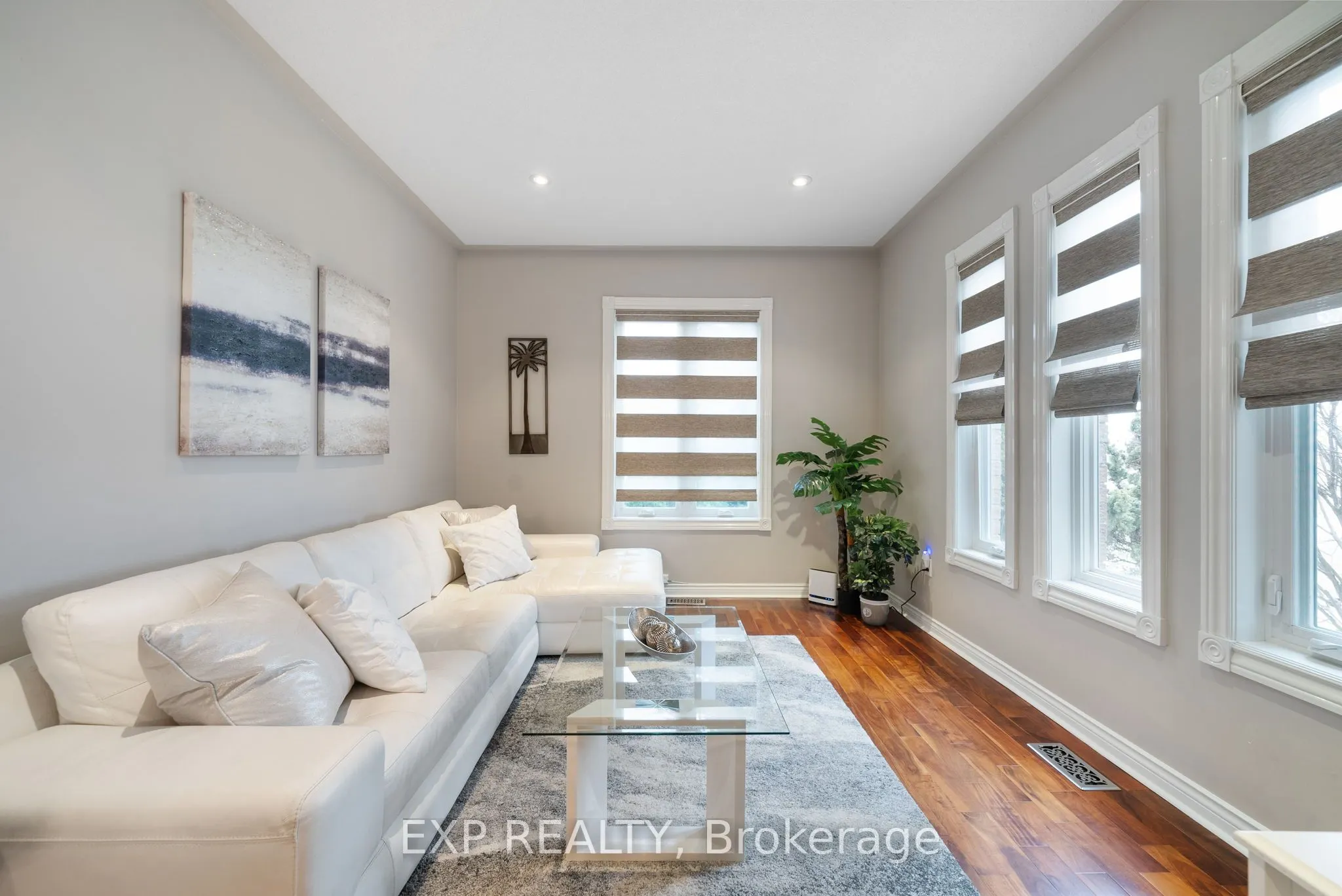 2 Hesham Drive