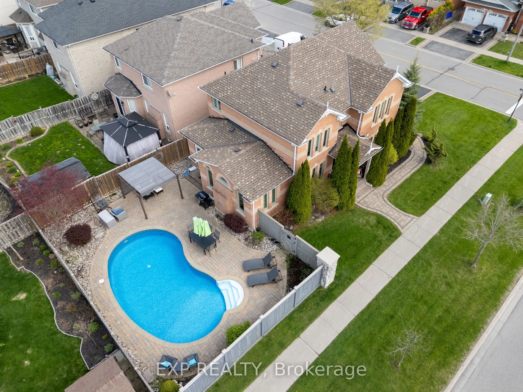 2 Hesham Drive