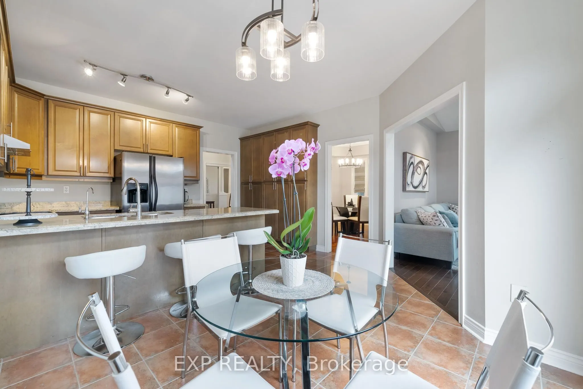 2 Hesham Drive