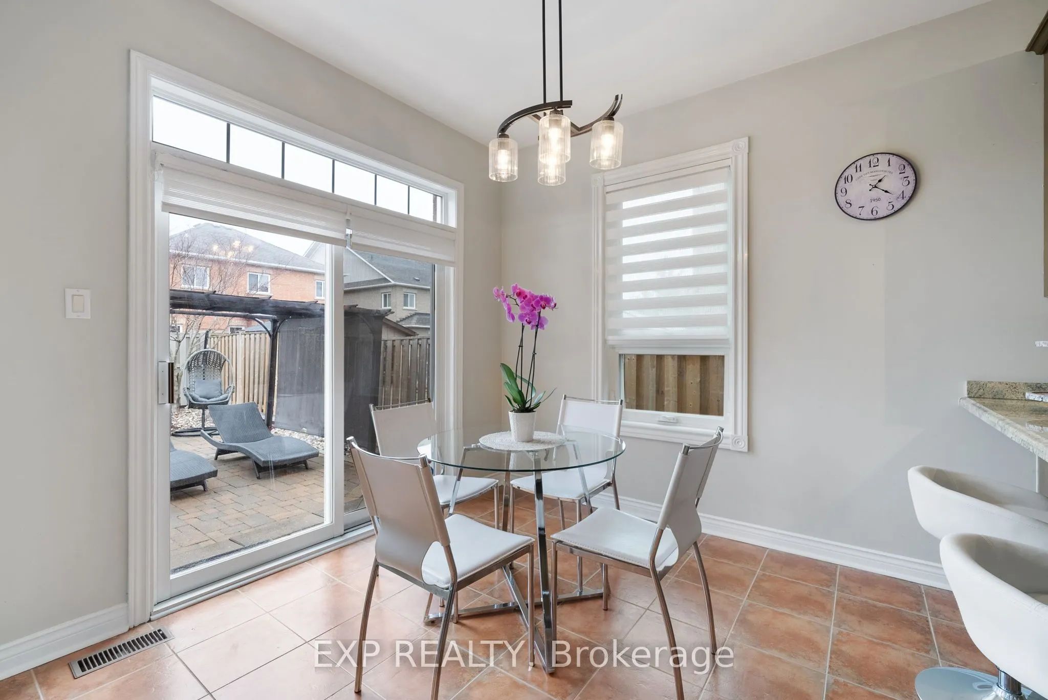 2 Hesham Drive