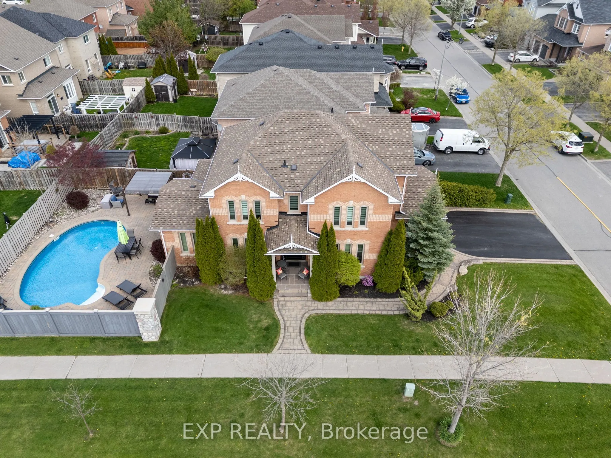 2 Hesham Drive