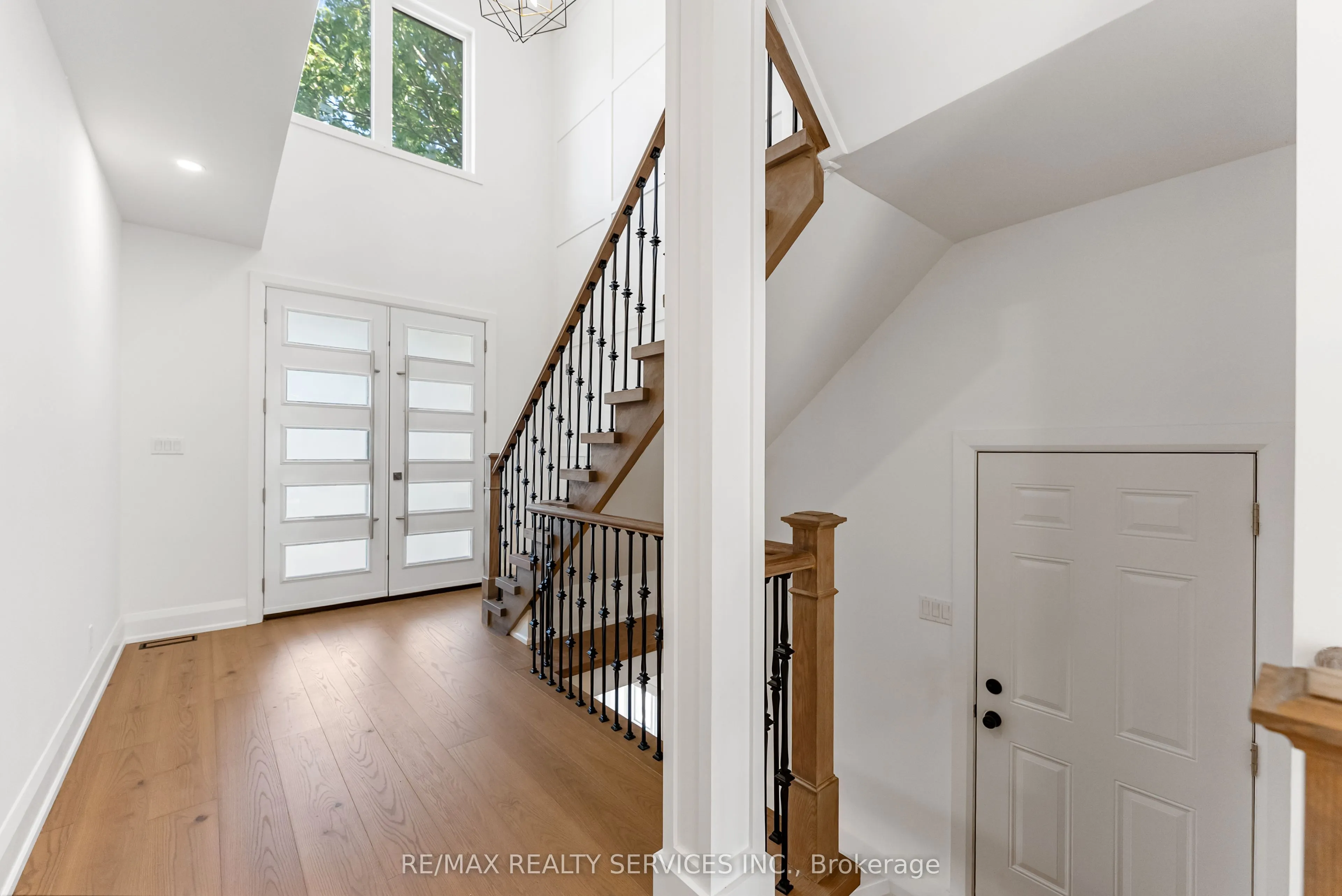 49 Greendowns Drive