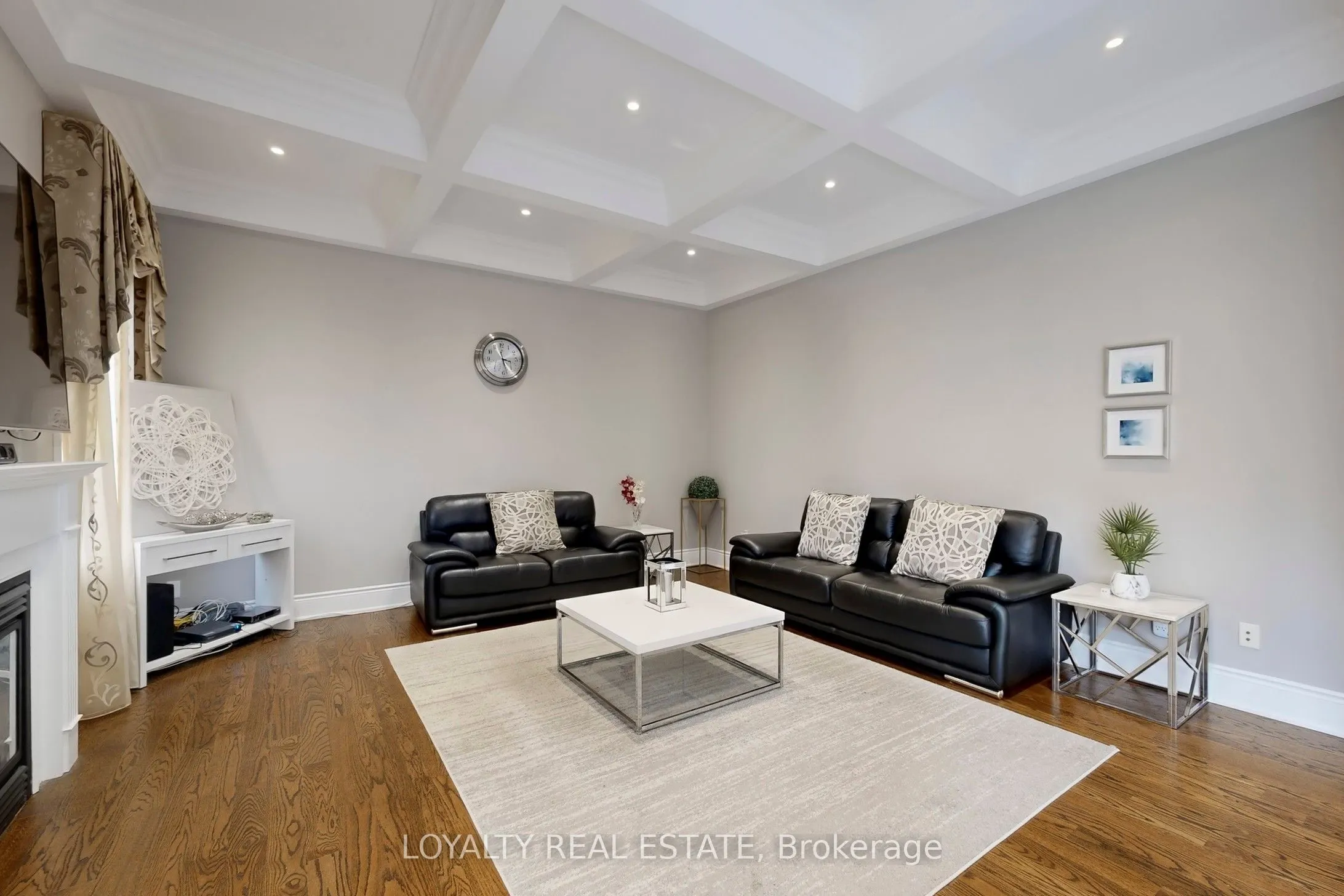 556 Rosebank Road