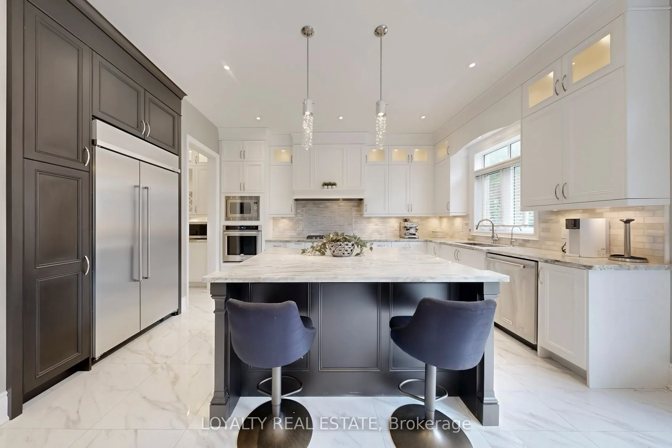 556 Rosebank Road