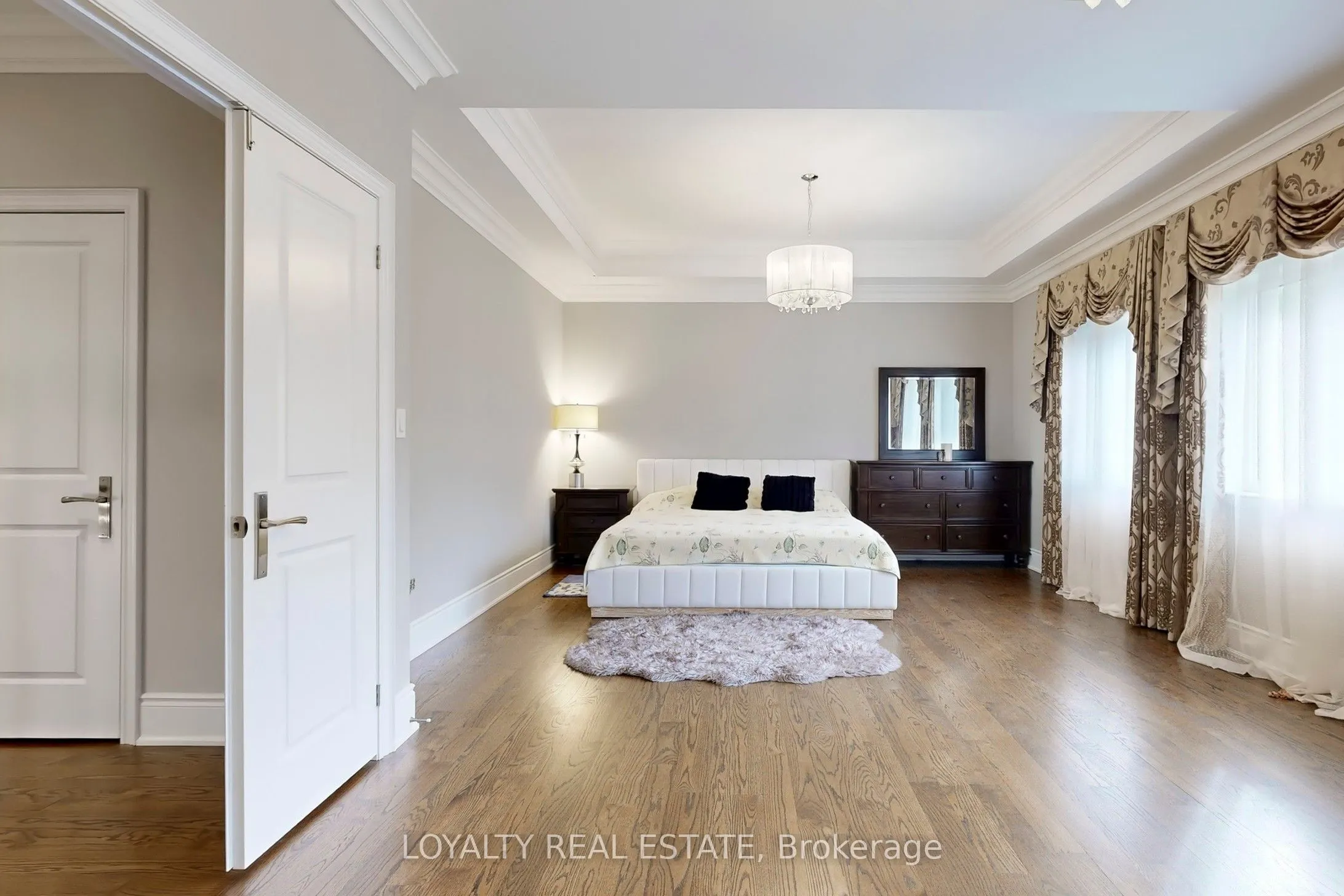556 Rosebank Road