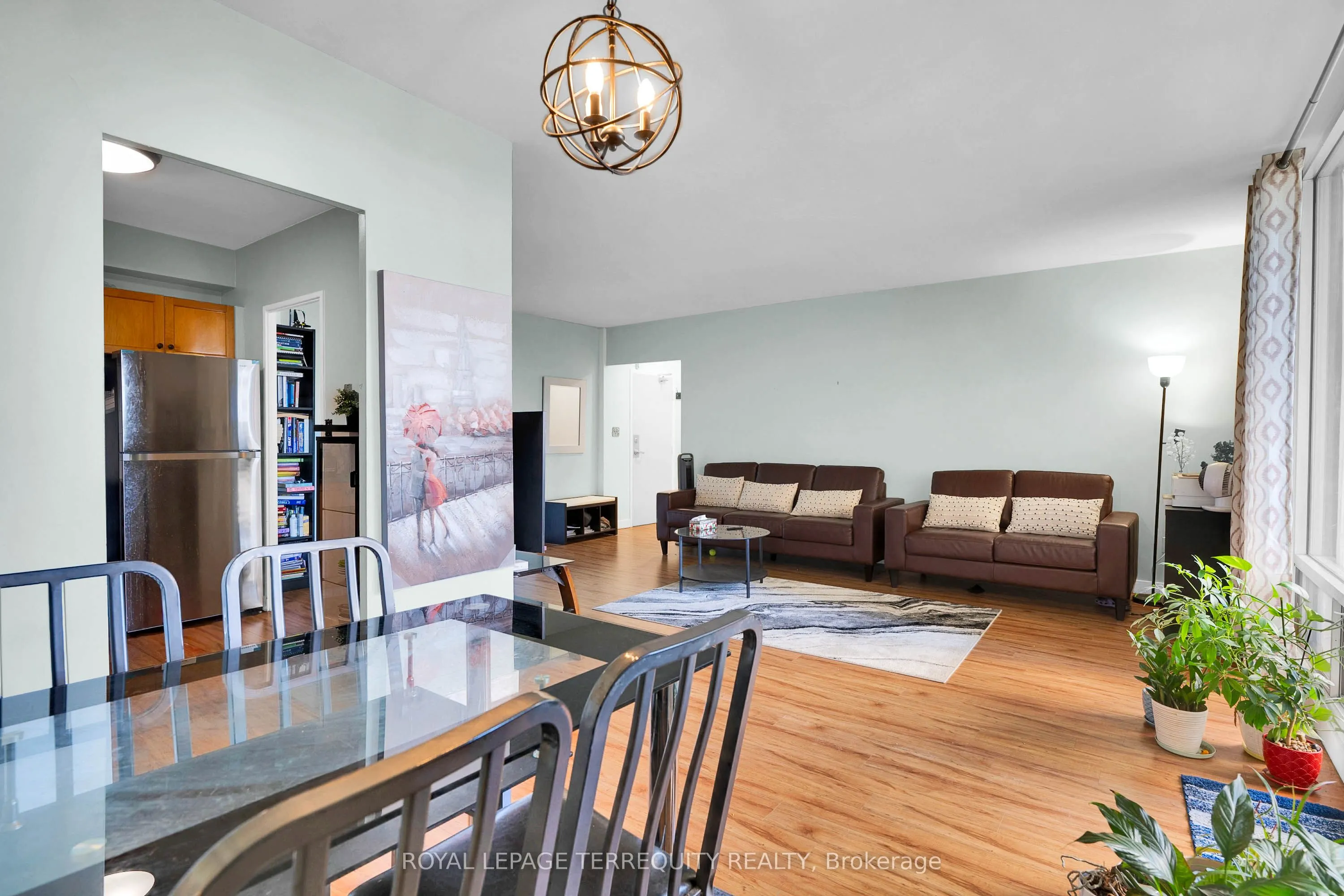 5 Massey Square, #519