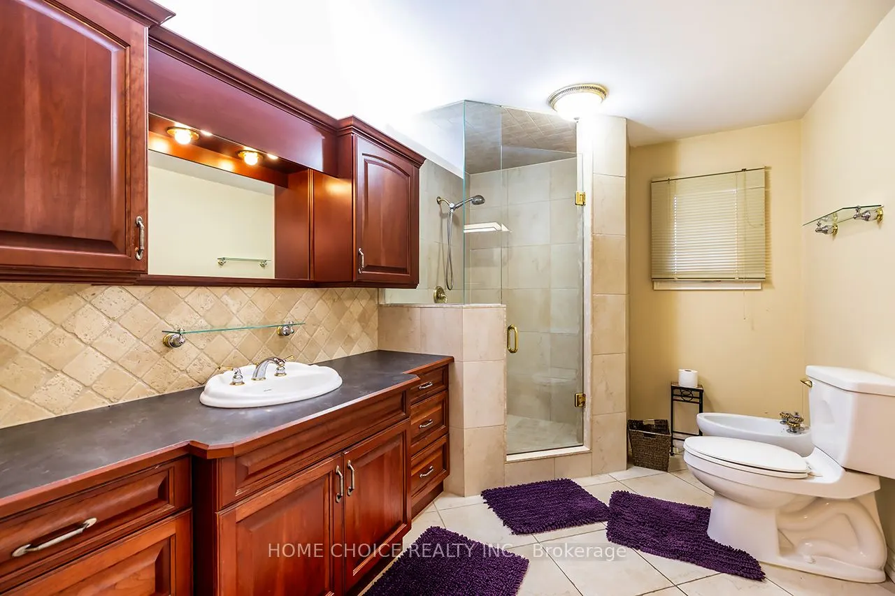 275 Aldred Drive