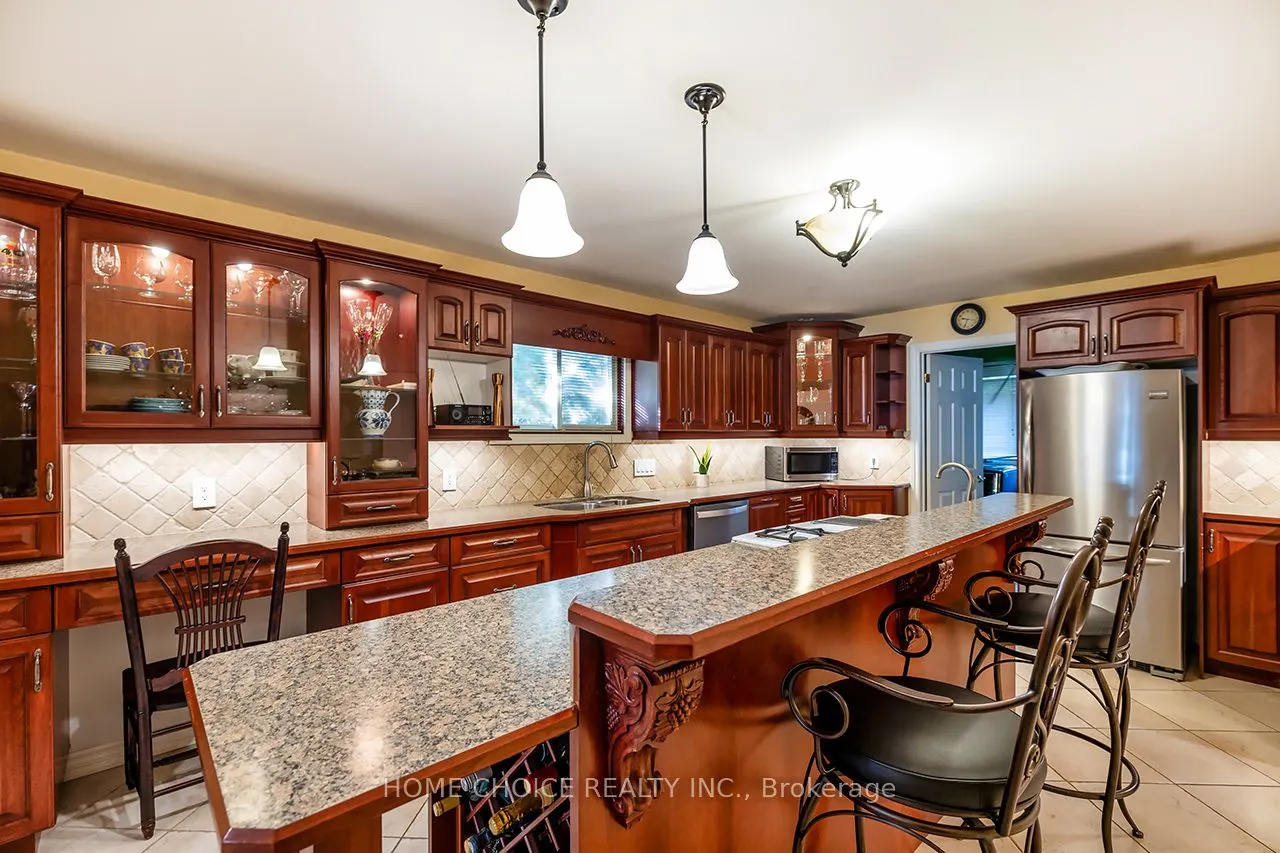 275 Aldred Drive