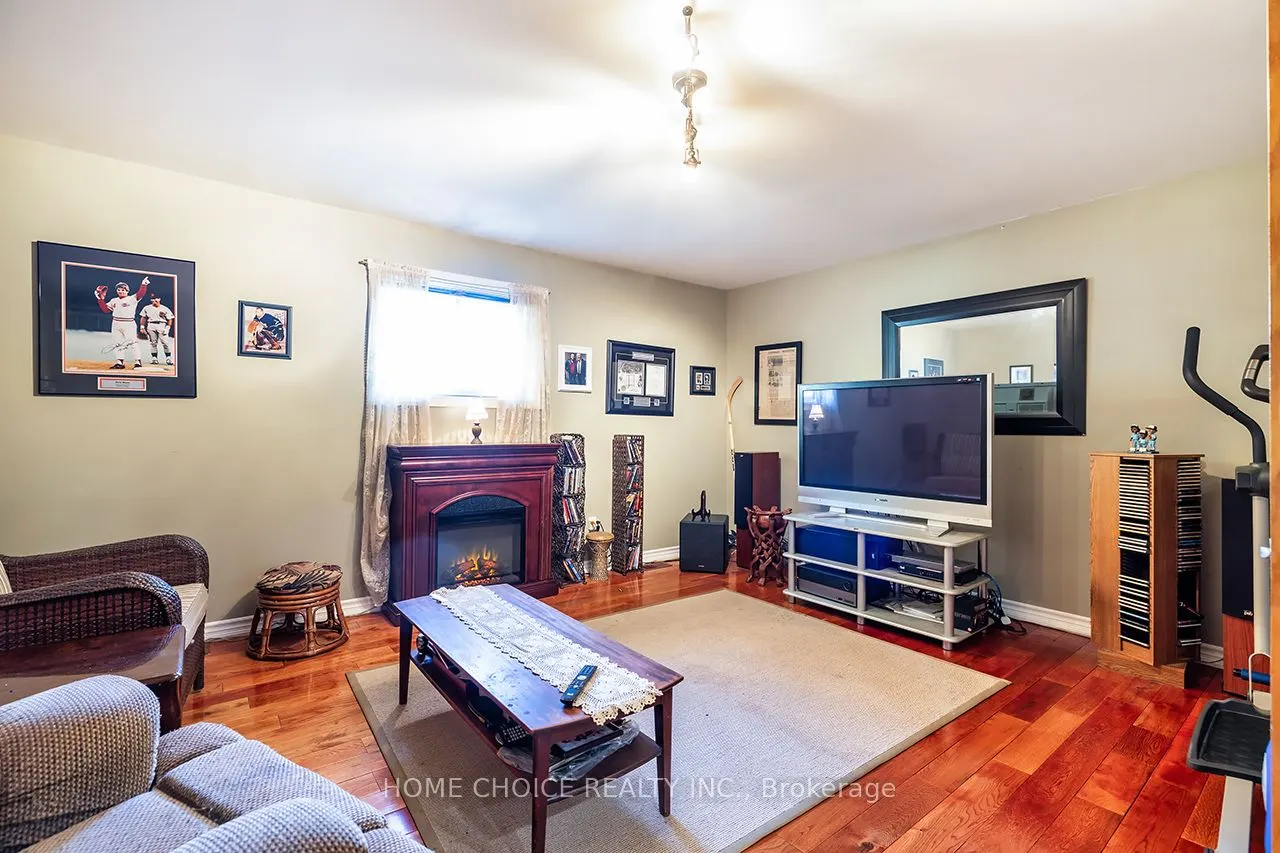 275 Aldred Drive