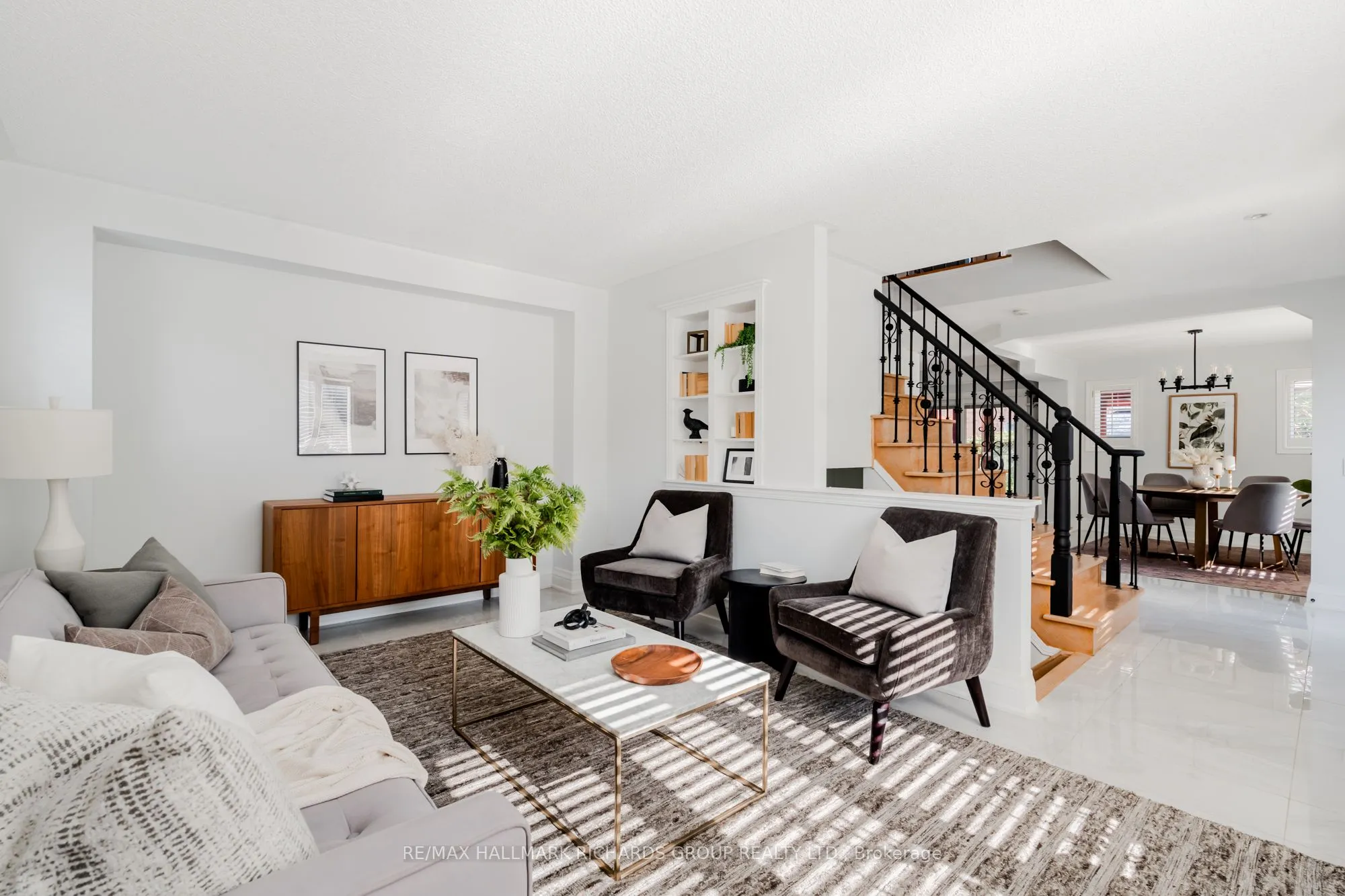 1531 Arcadia Square