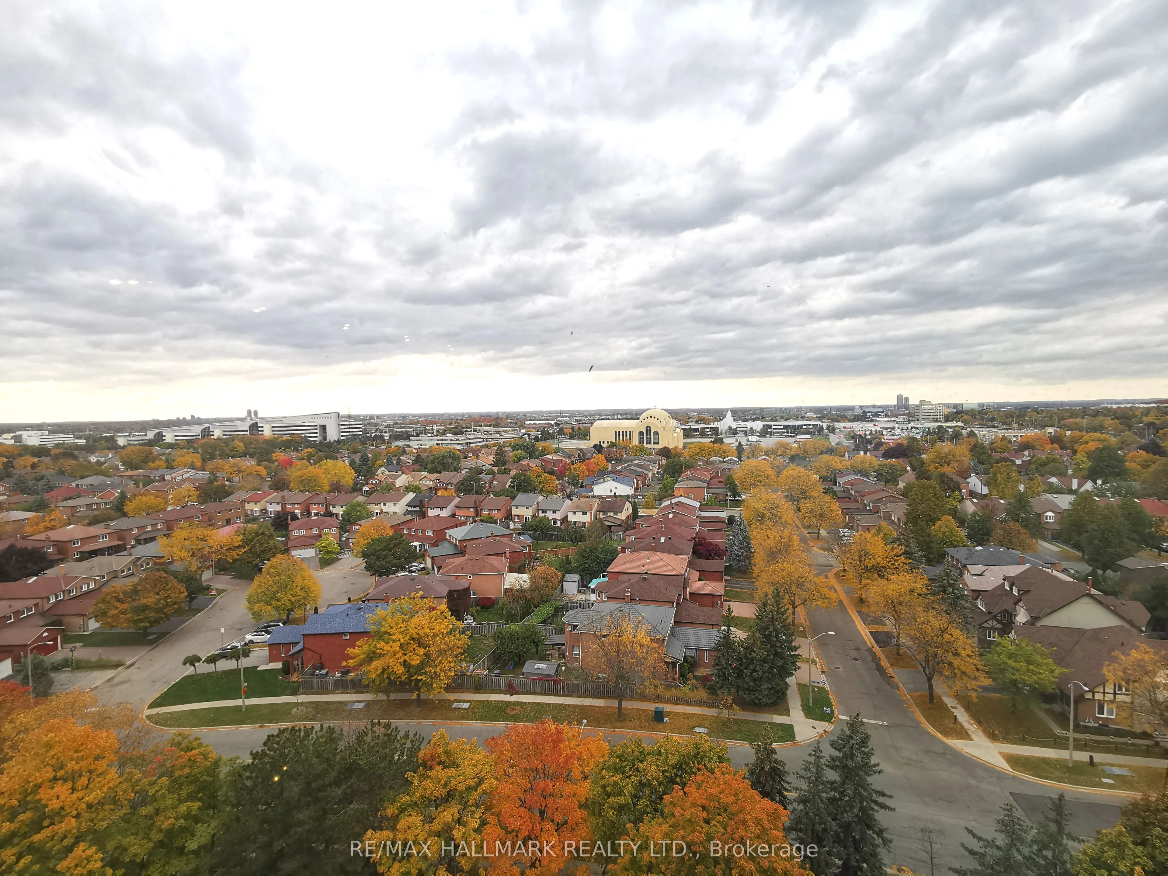 25 Bamburgh Circle, #1239