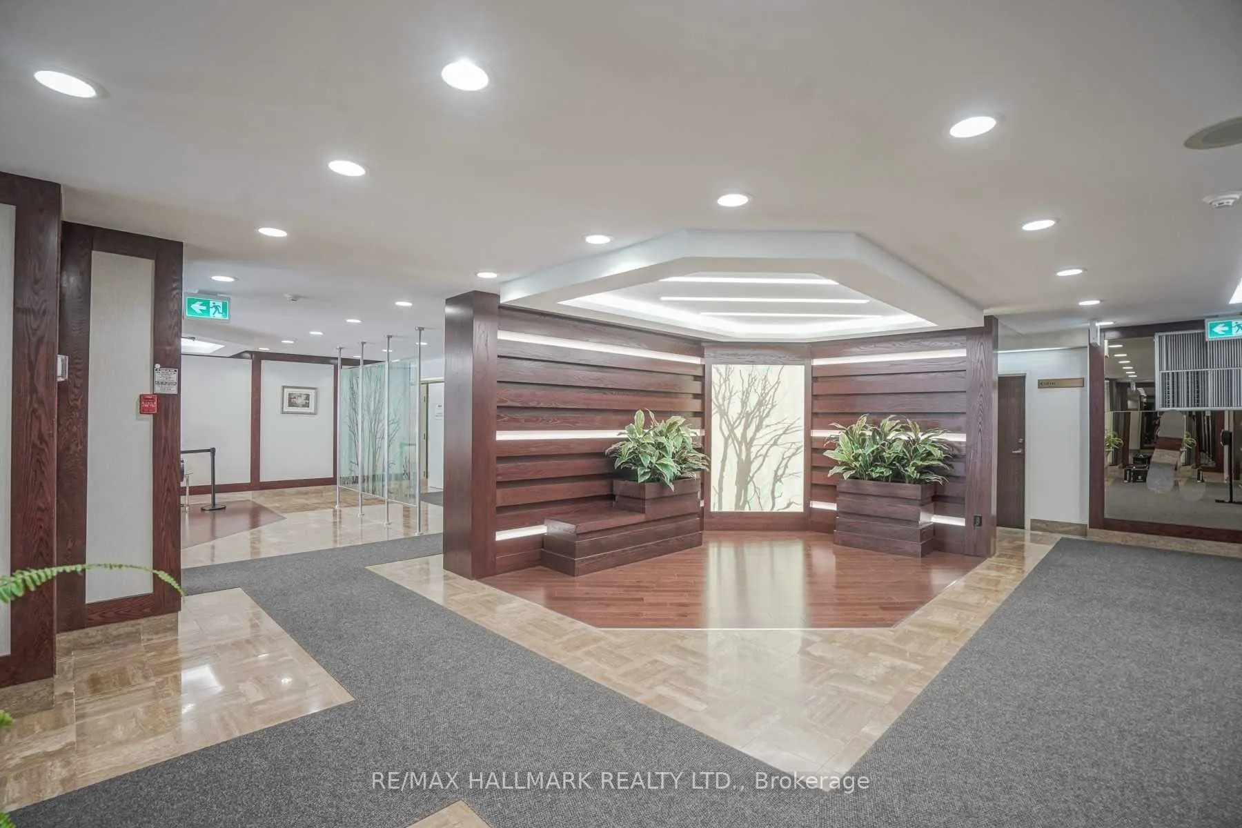 25 Bamburgh Circle, #1239