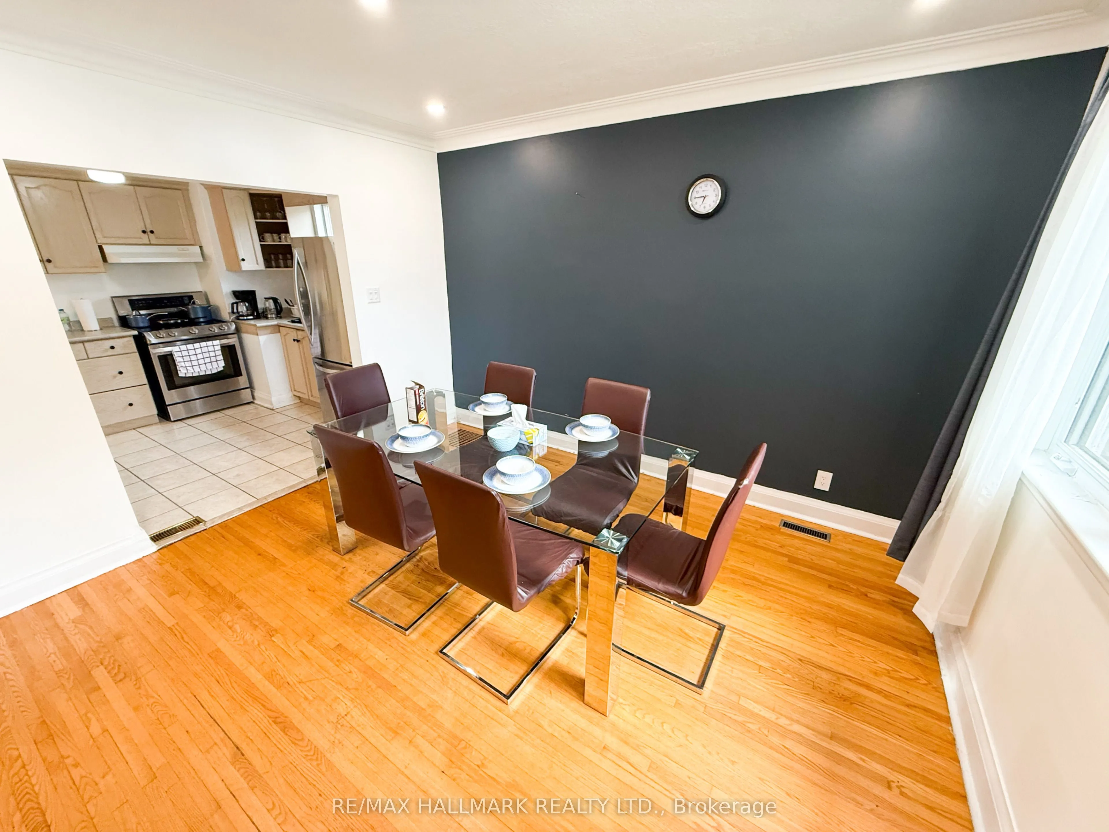 20 Bayard Avenue, #Main