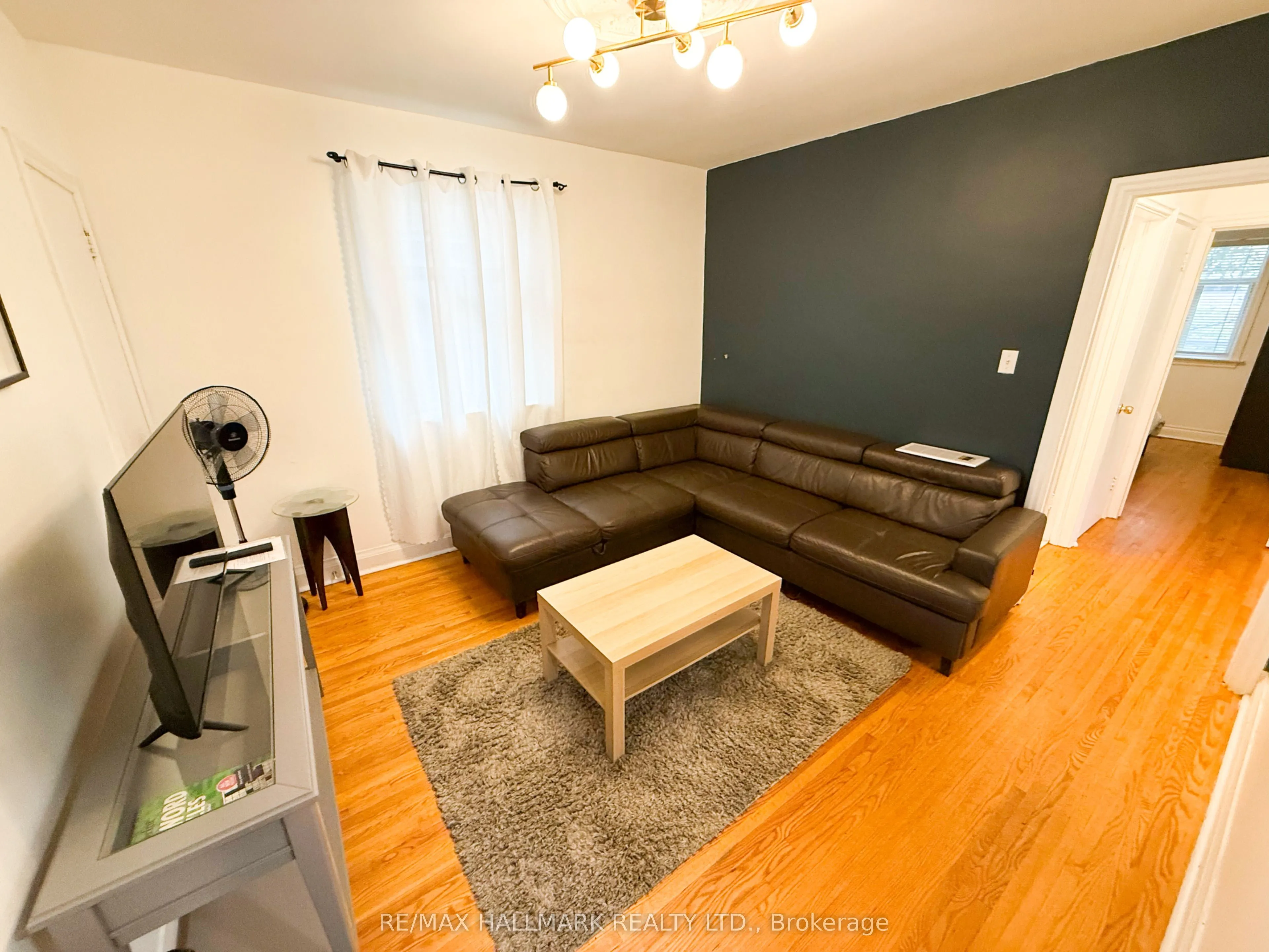 20 Bayard Avenue, #Main