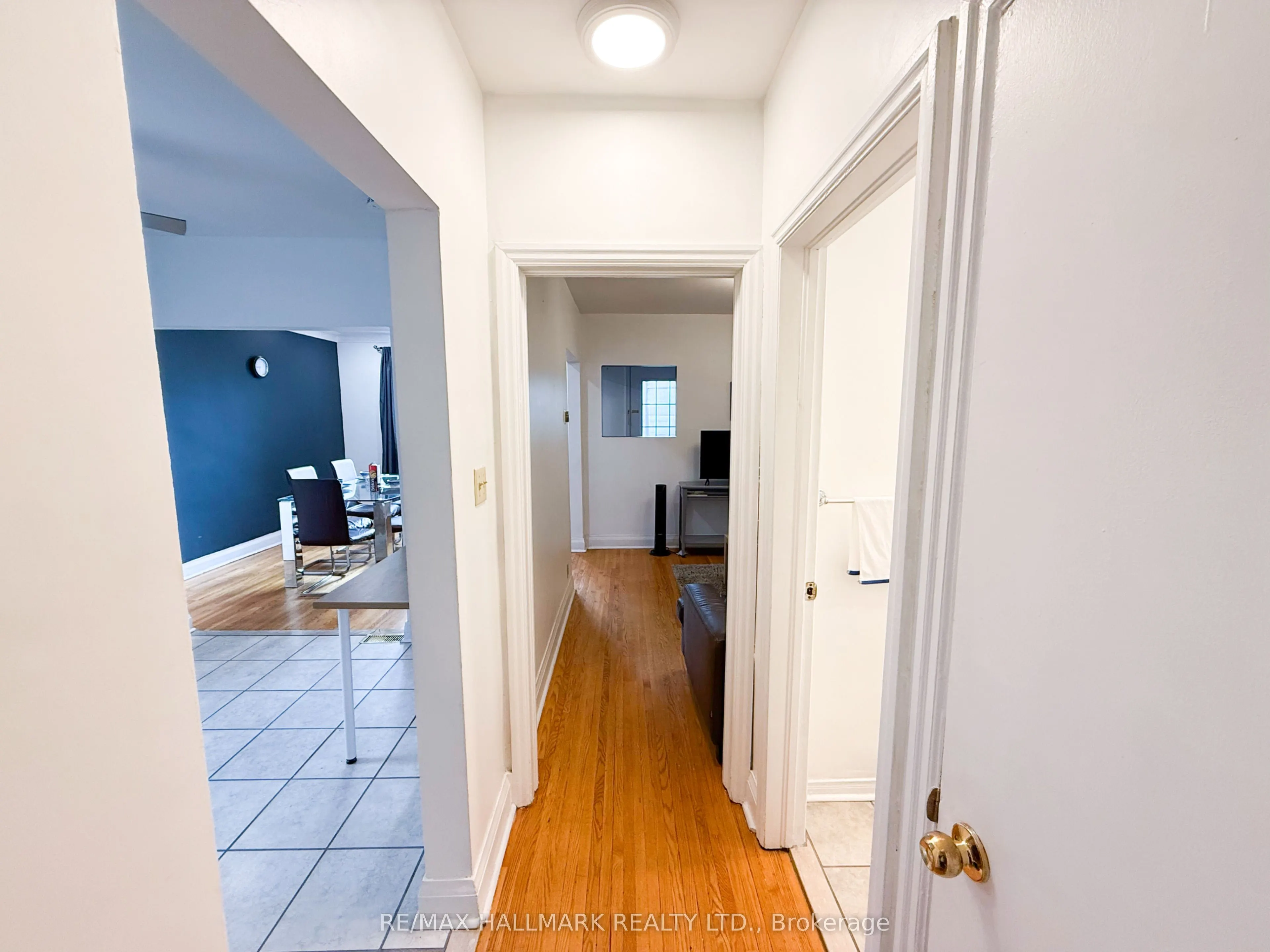 20 Bayard Avenue, #Main