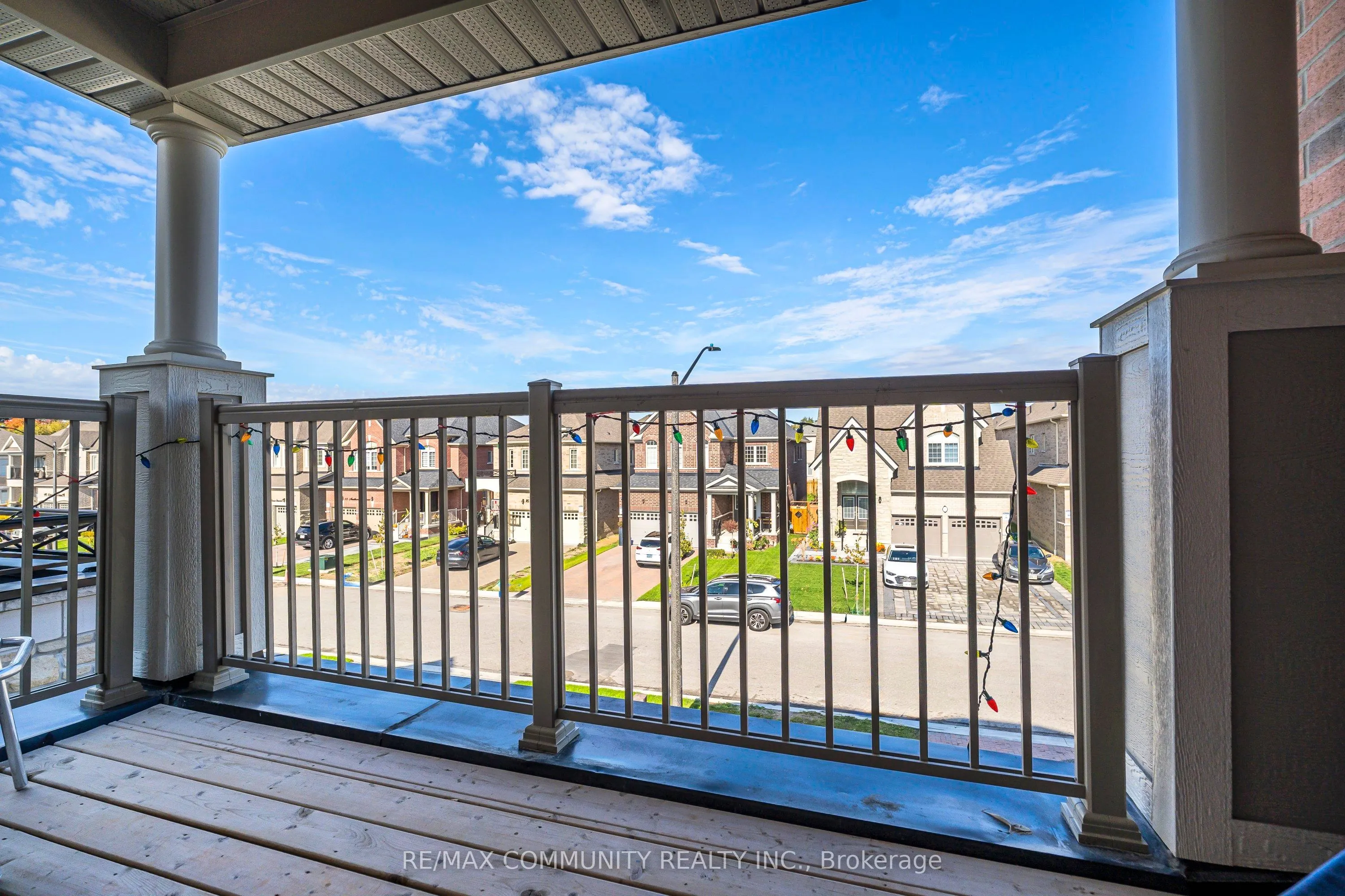 11 Northern Breeze Crescent