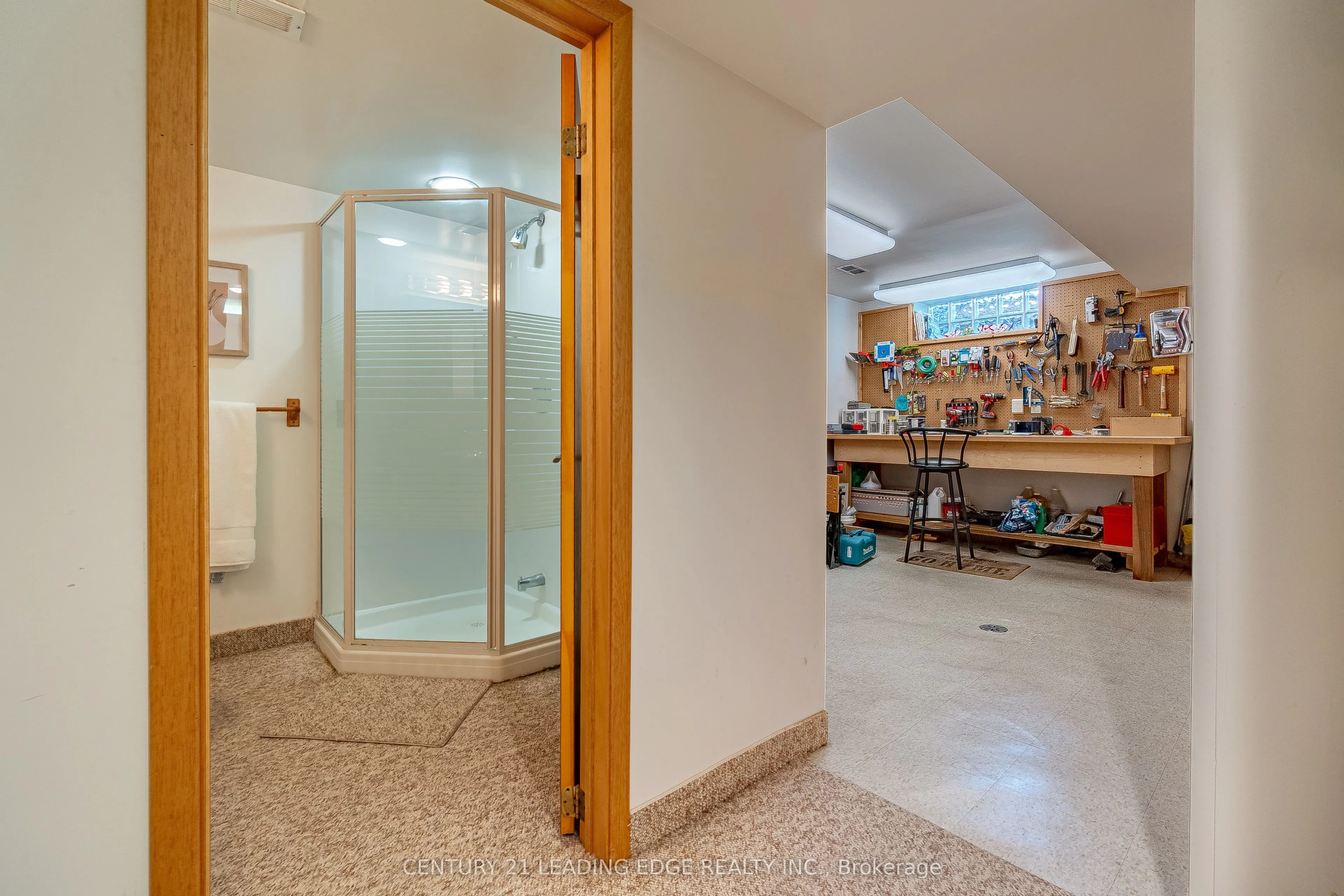 4 Rosswood Crescent