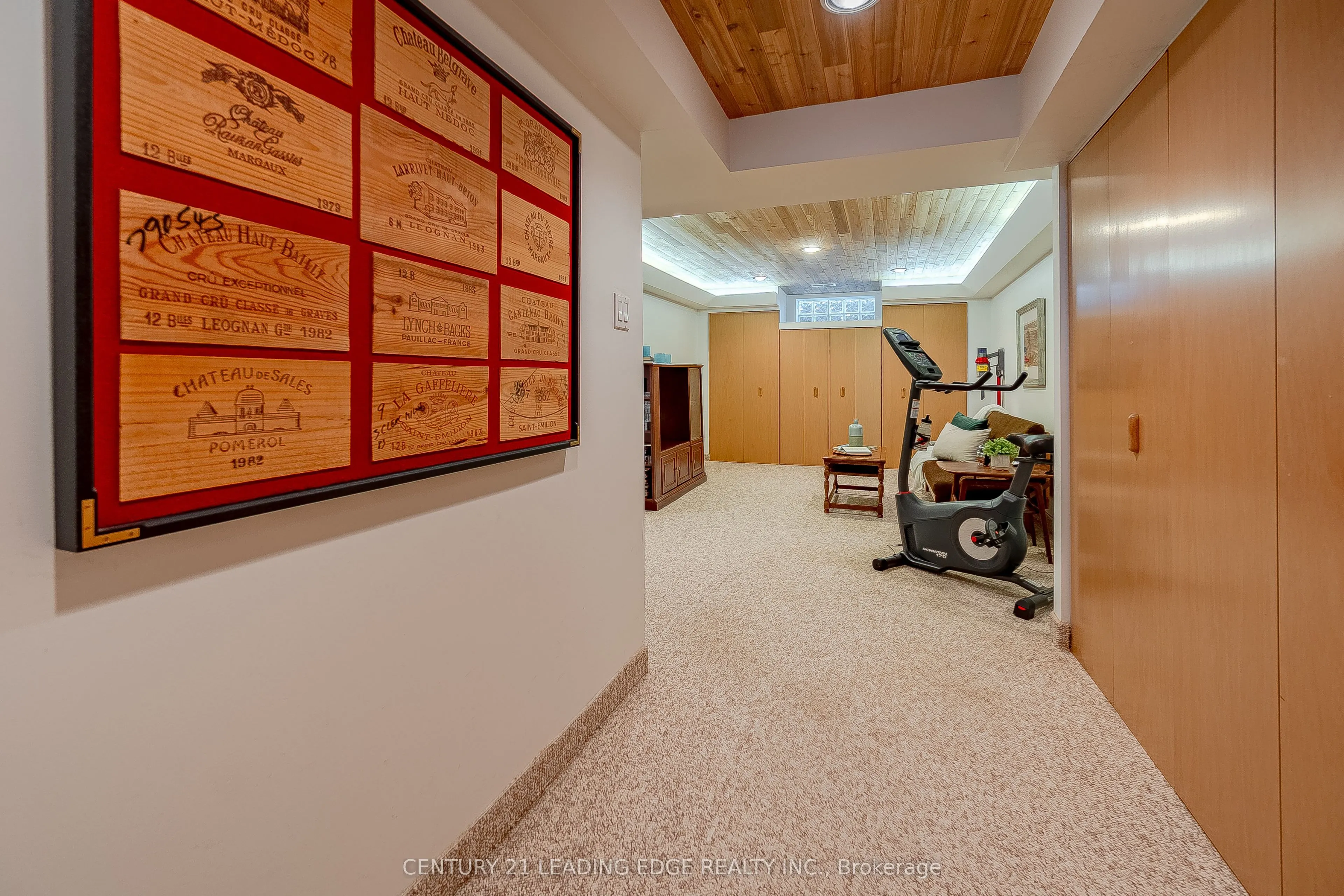 4 Rosswood Crescent