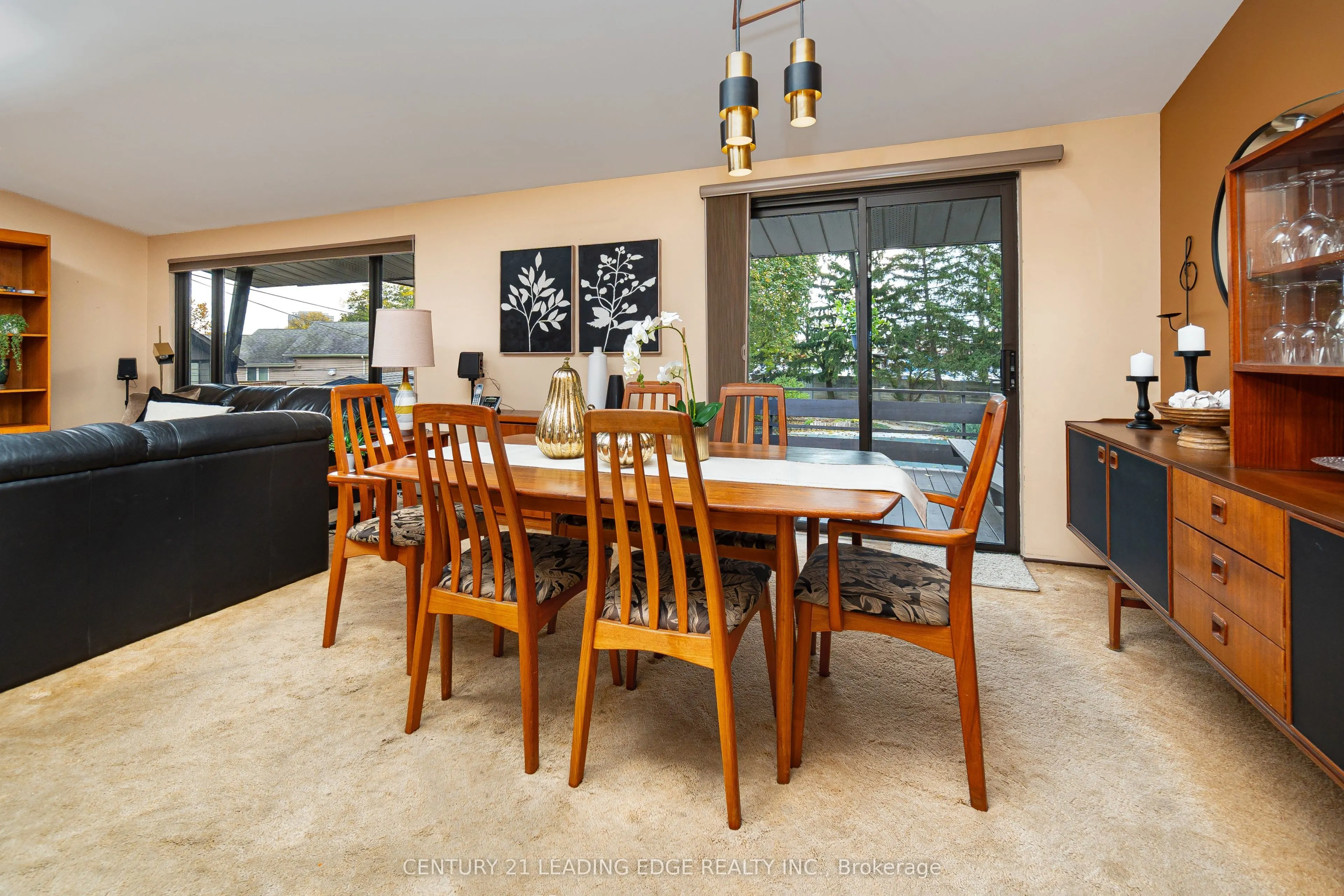 4 Rosswood Crescent