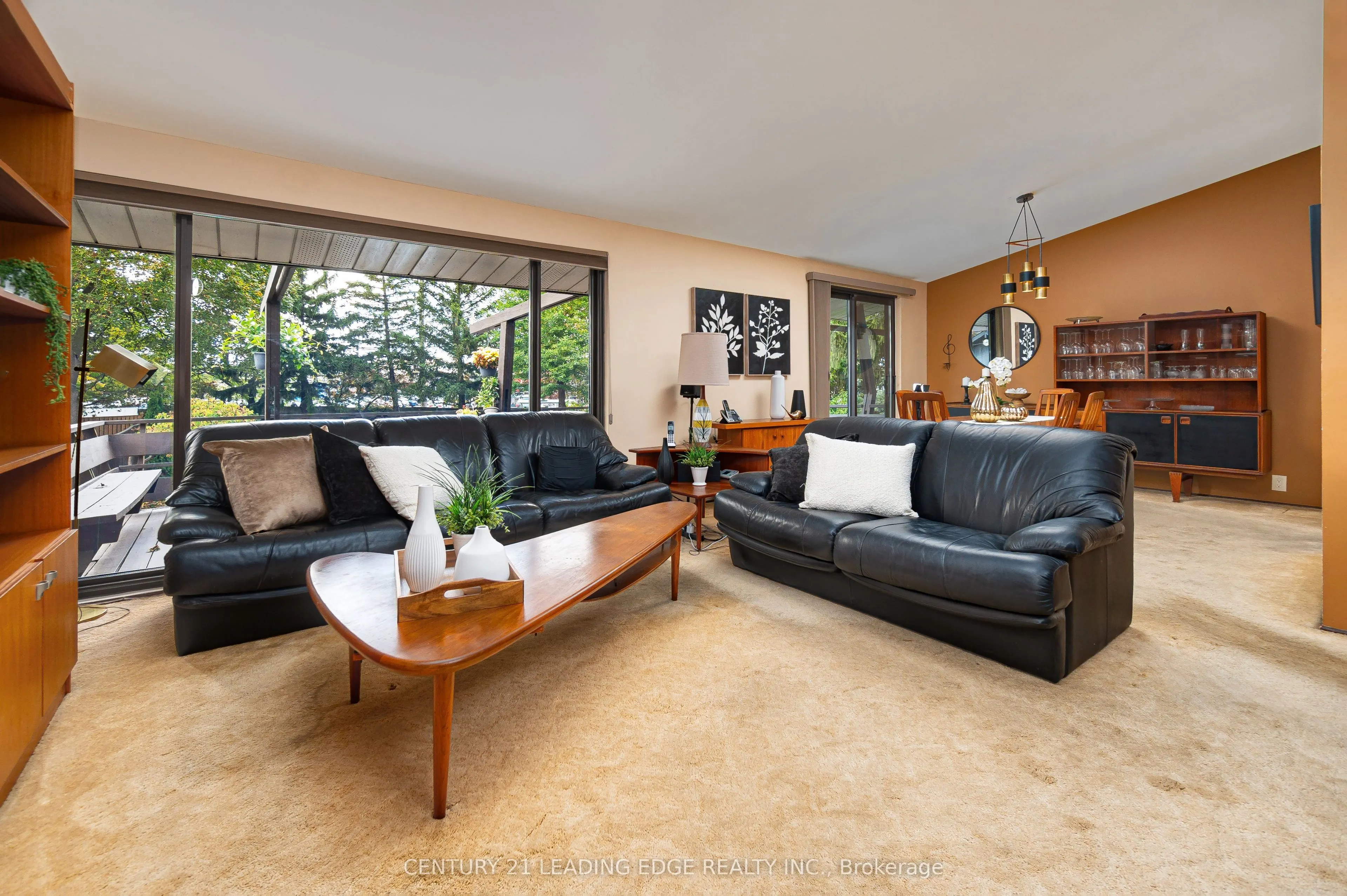 4 Rosswood Crescent