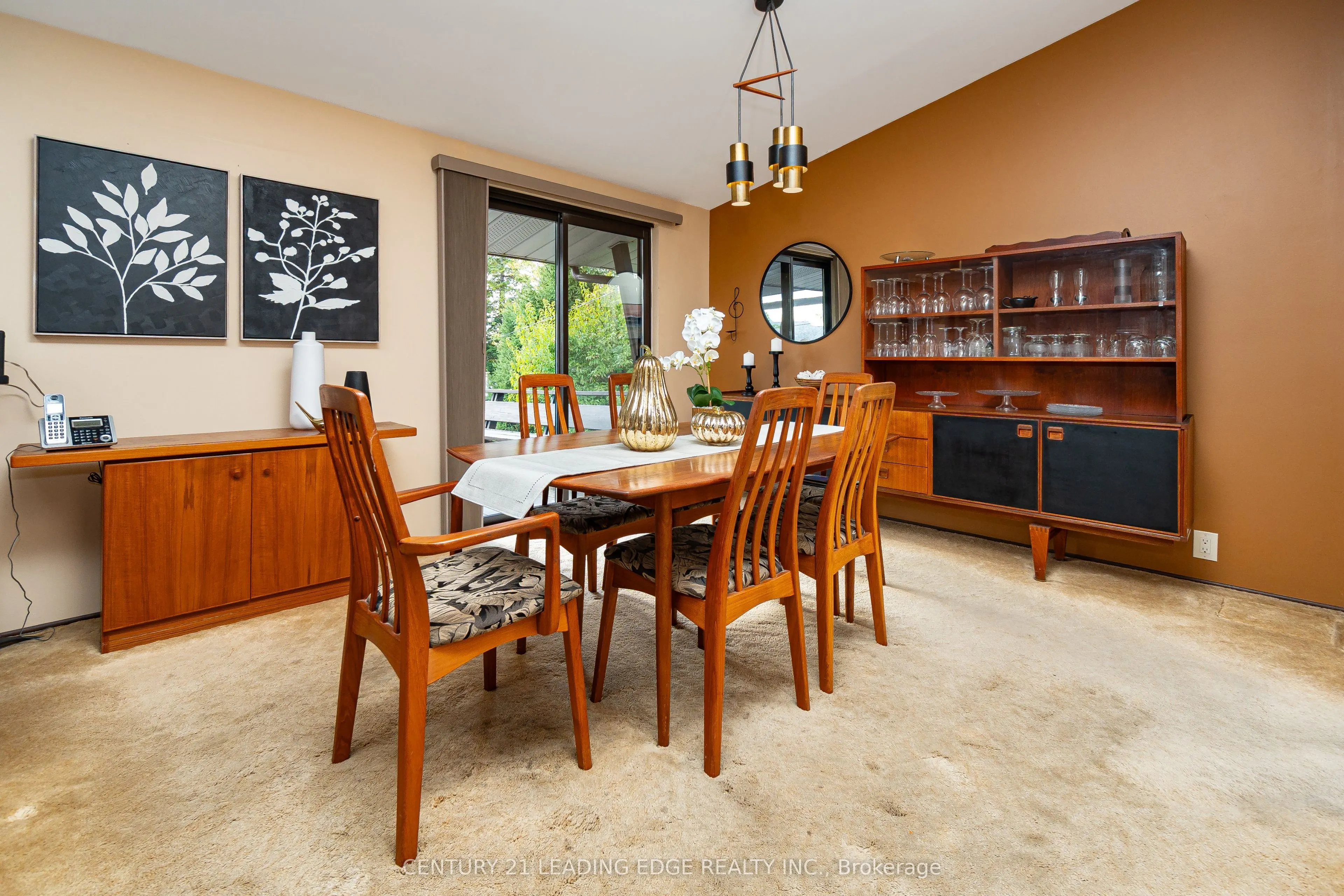 4 Rosswood Crescent