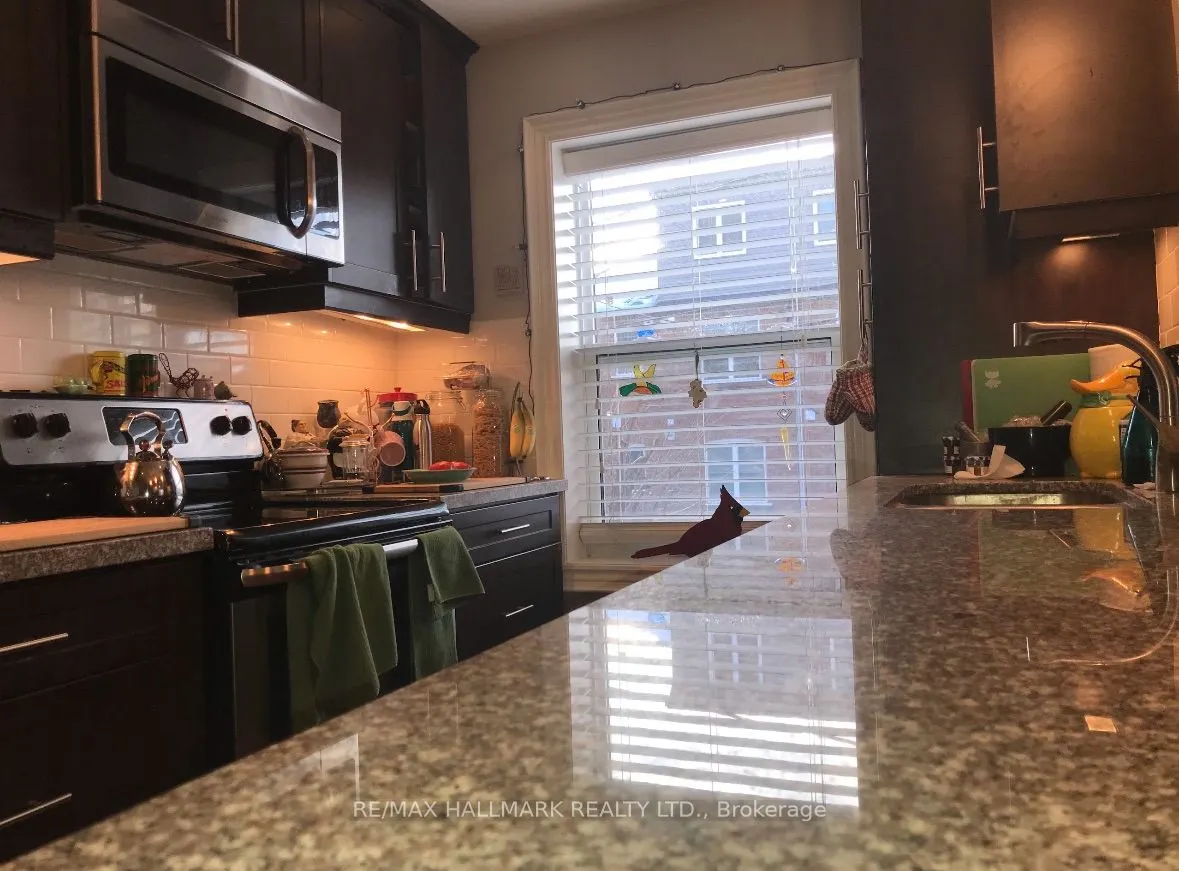 547 Kingston Road, #1