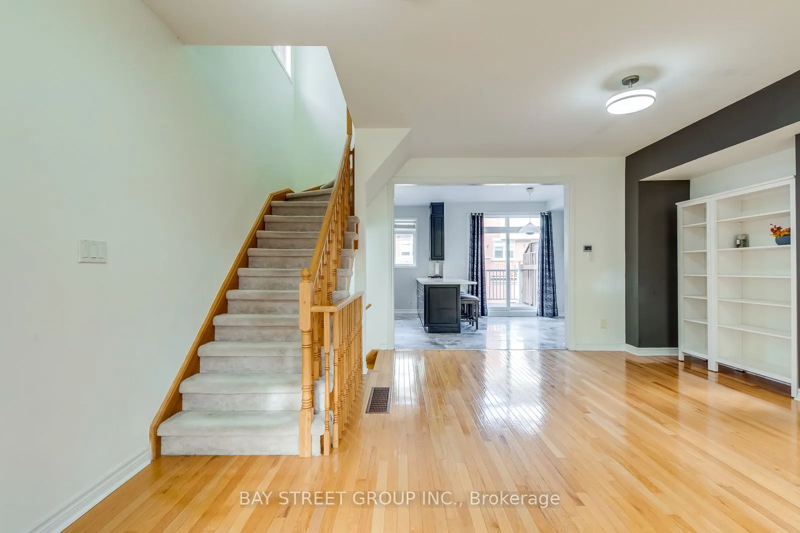 34 Stagecoach Circle S