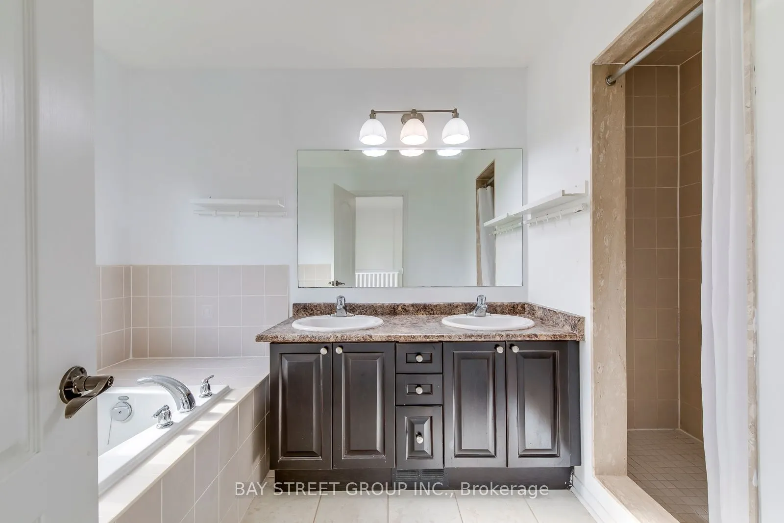 34 Stagecoach Circle S