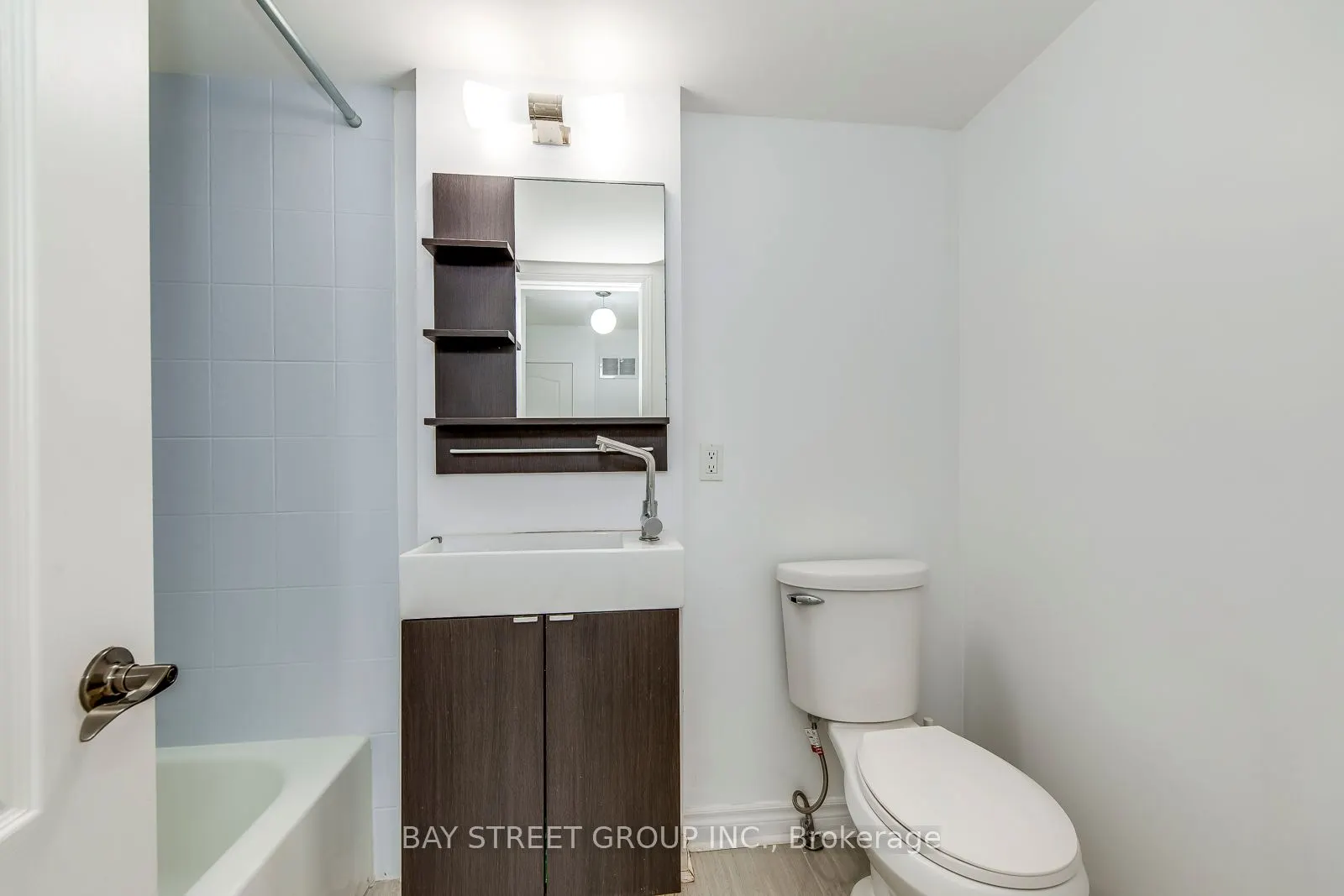 34 Stagecoach Circle S