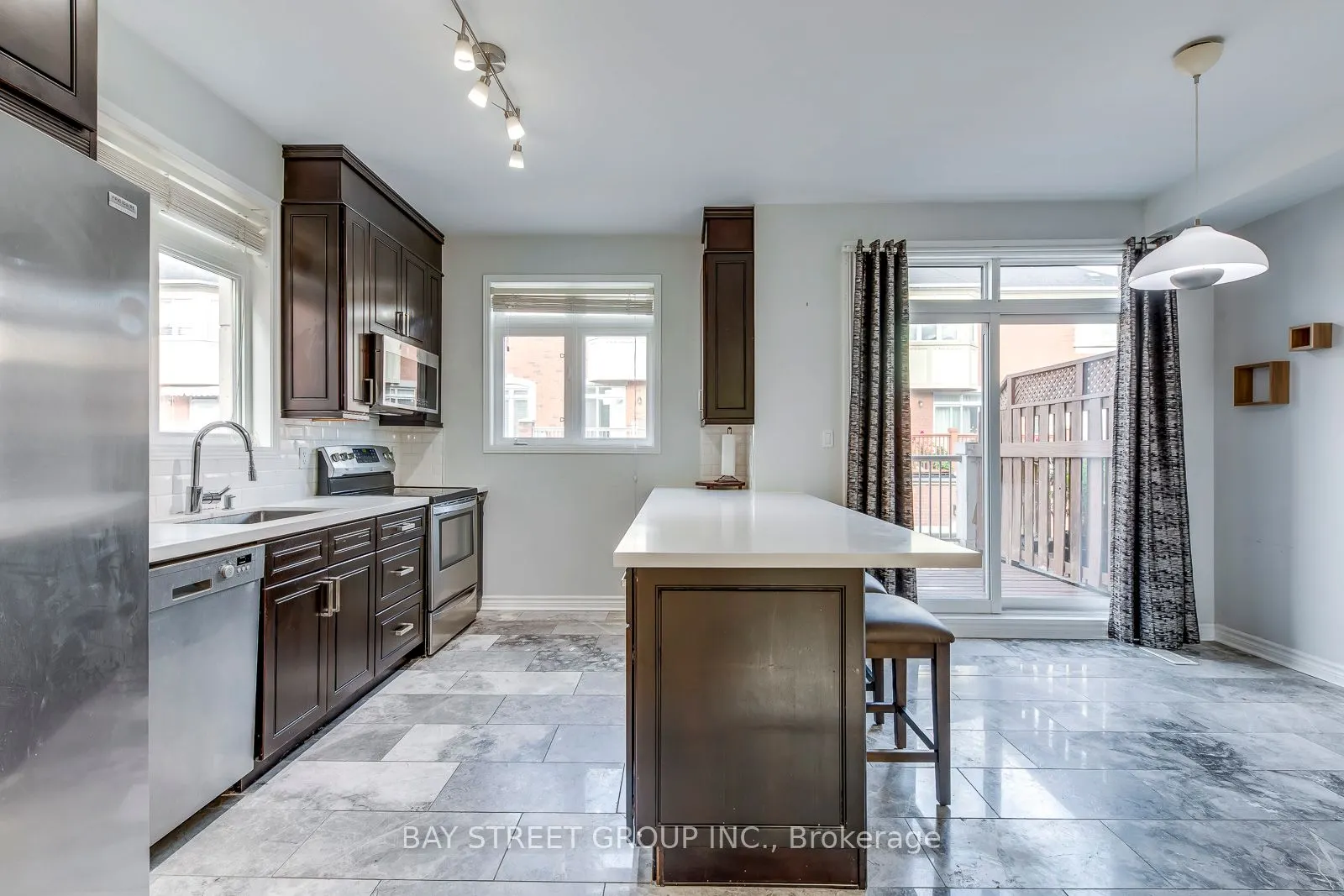 34 Stagecoach Circle S