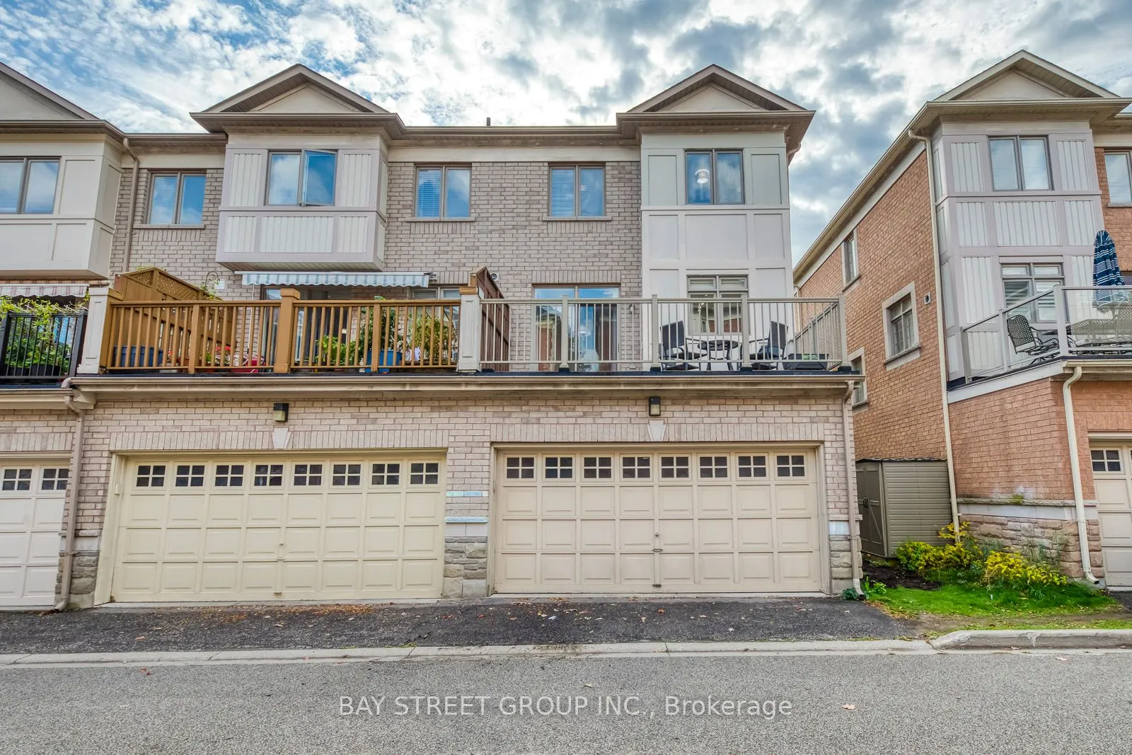 34 Stagecoach Circle S