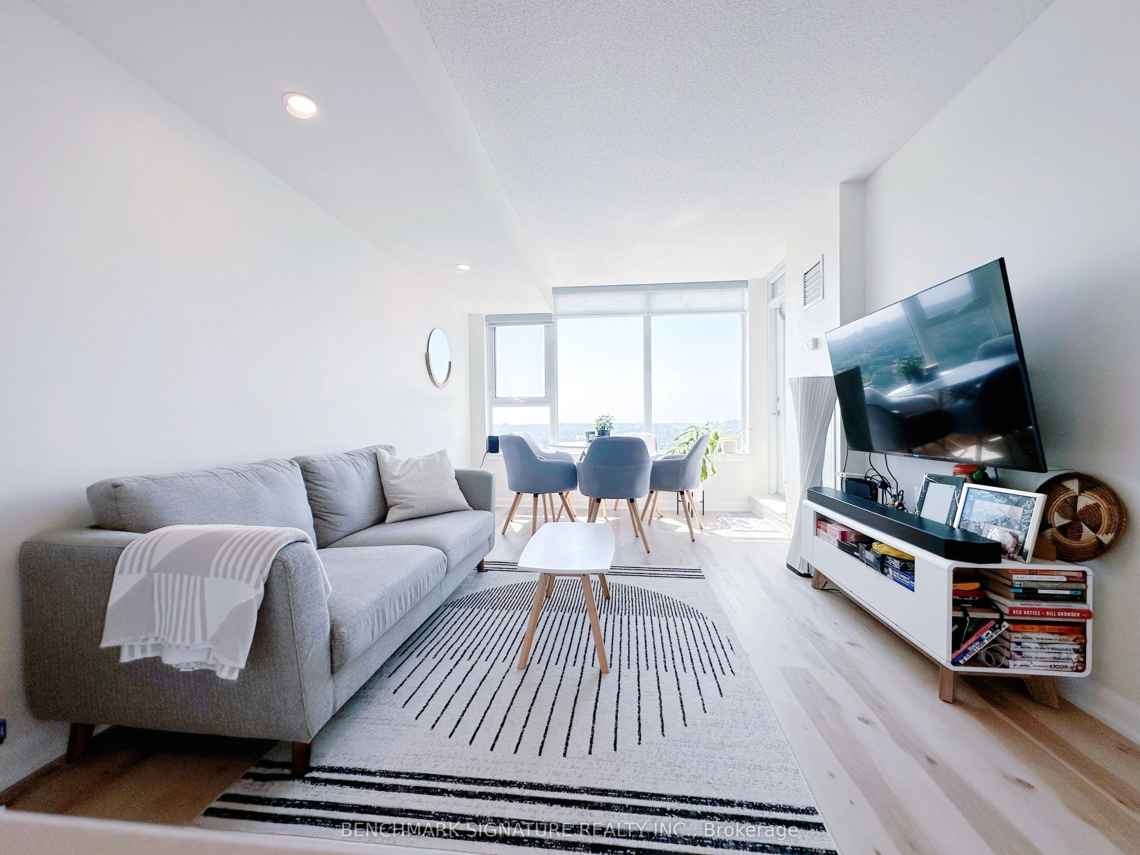 190 Borough Drive, #3007