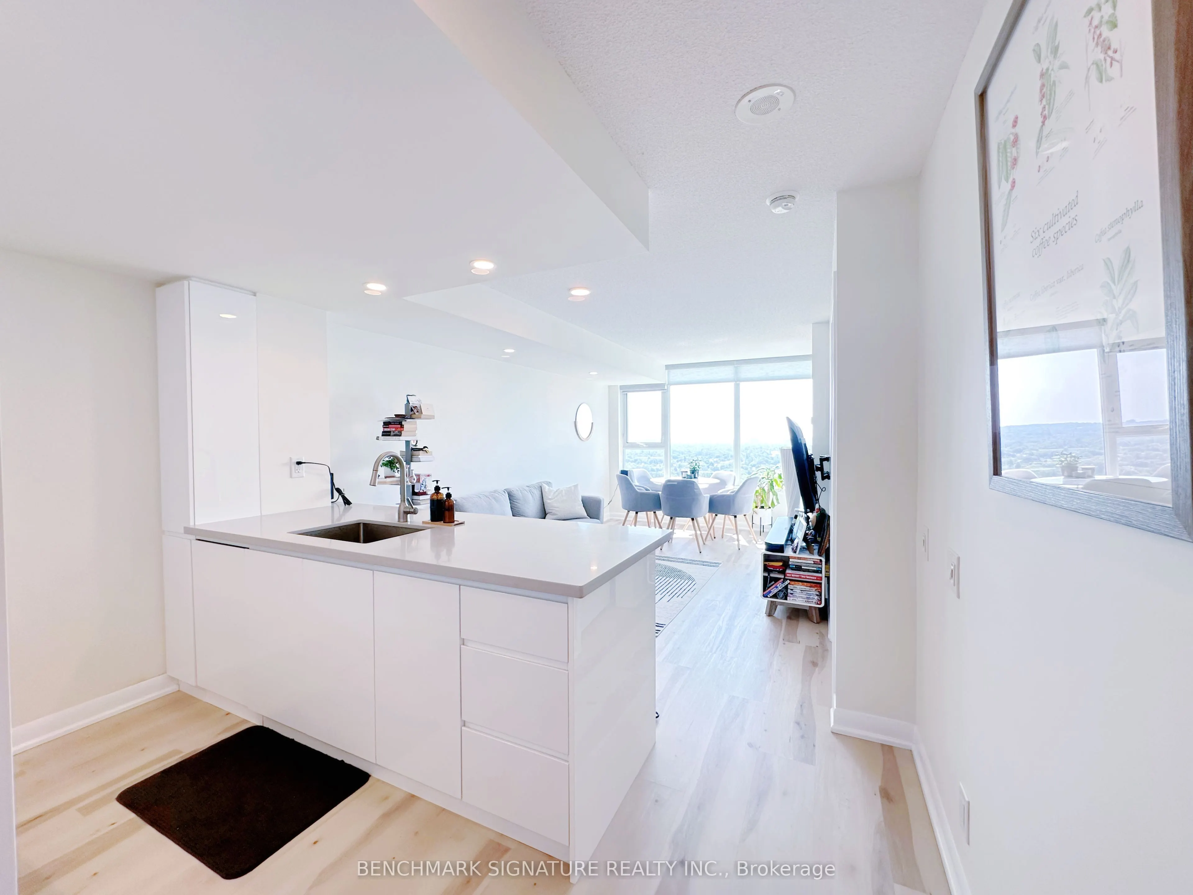190 Borough Drive, #3007
