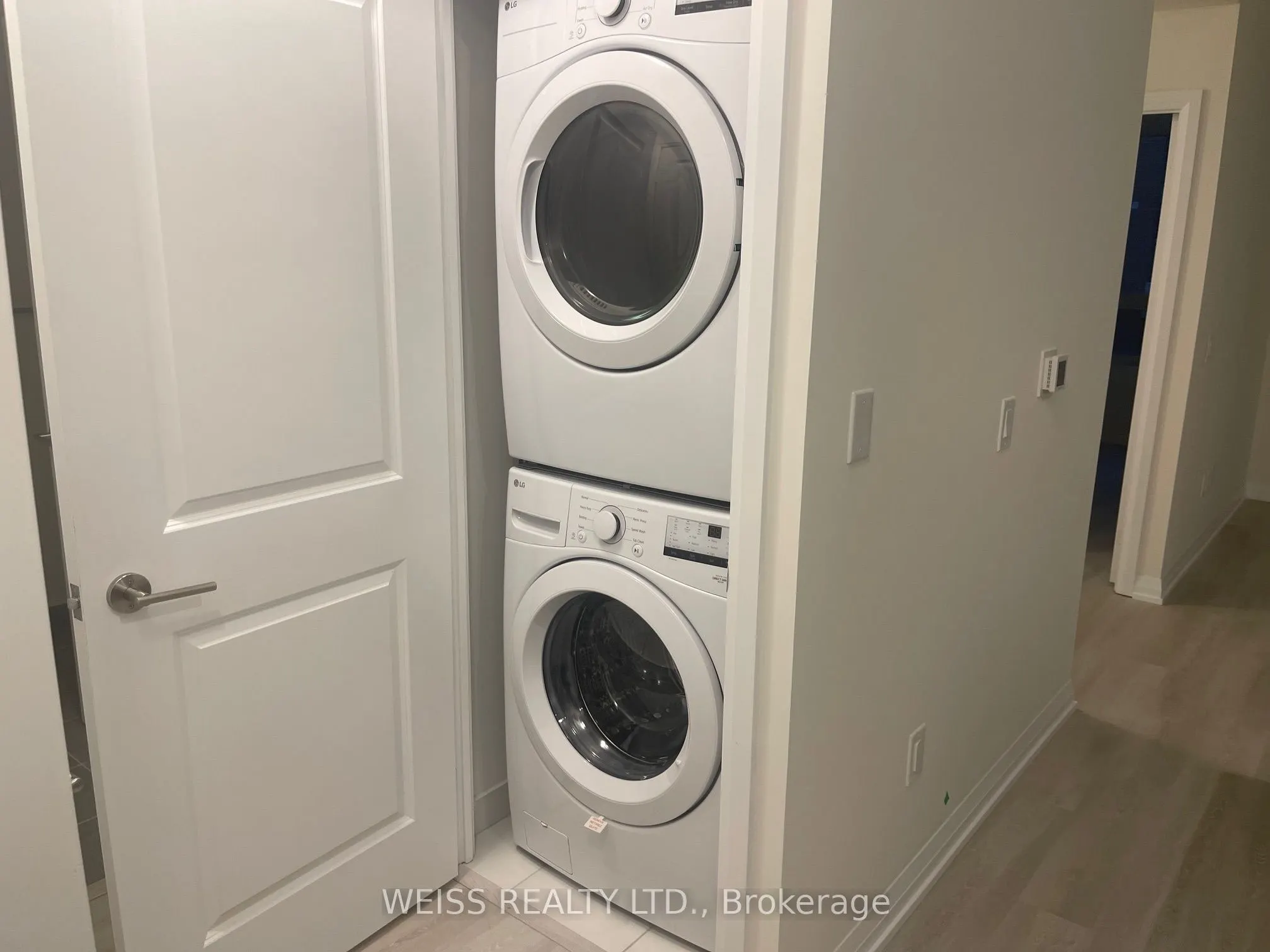 3260 Sheppard Avenue E, #507