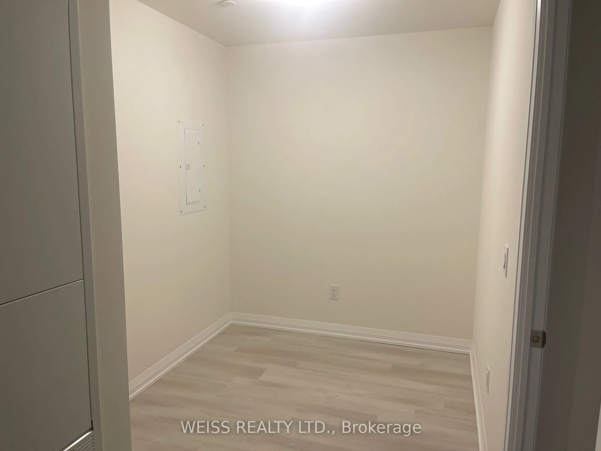 3260 Sheppard Avenue E, #507