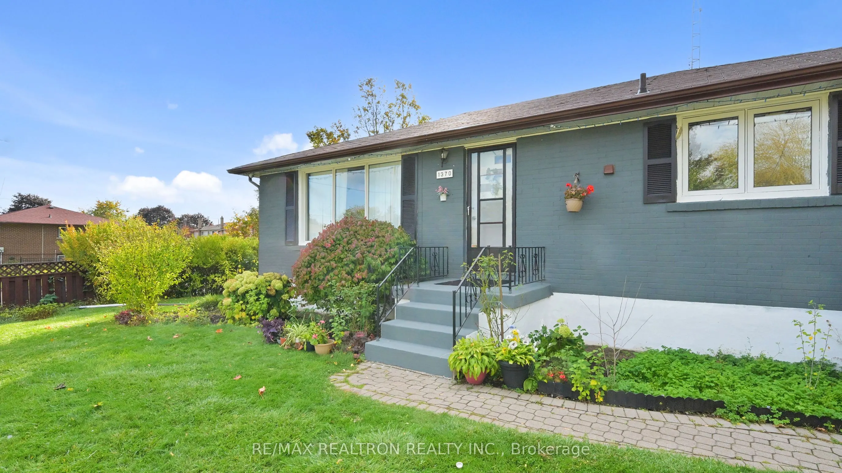 1370 Lakefield Street