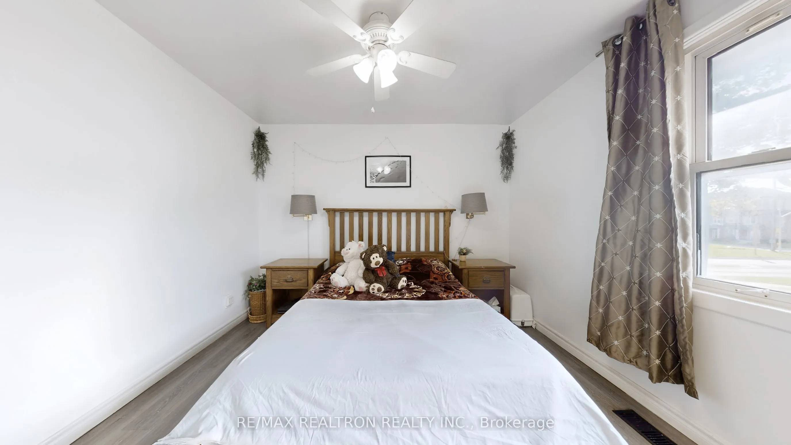 1370 Lakefield Street