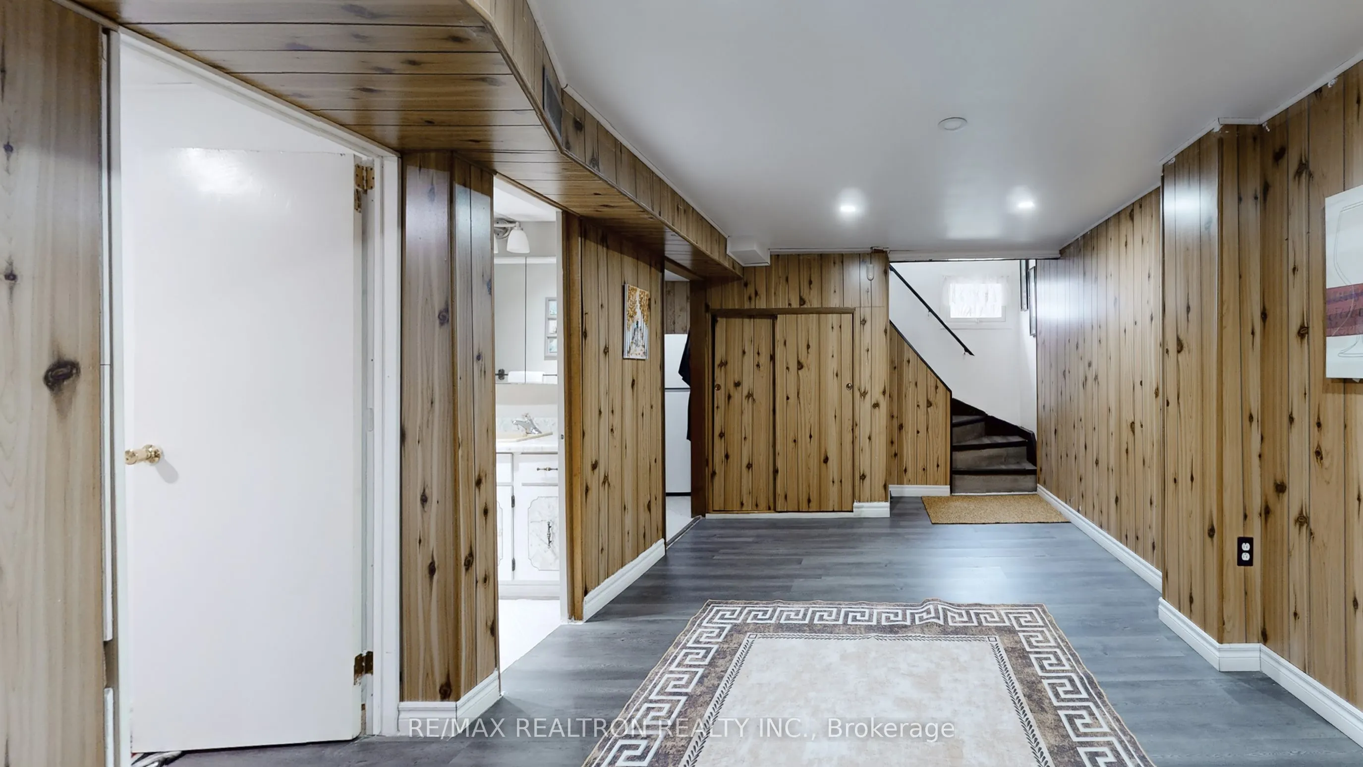 1370 Lakefield Street