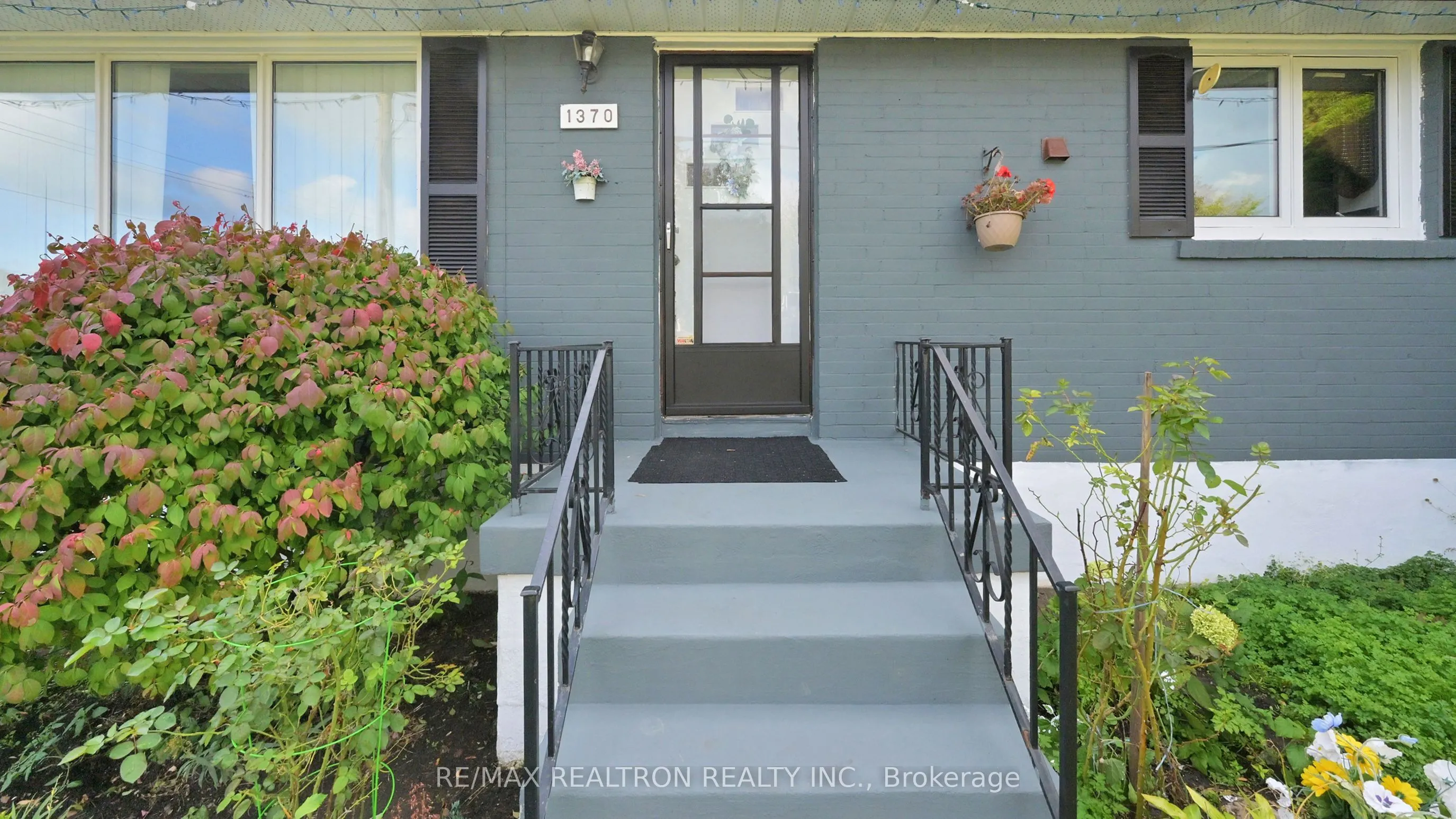 1370 Lakefield Street