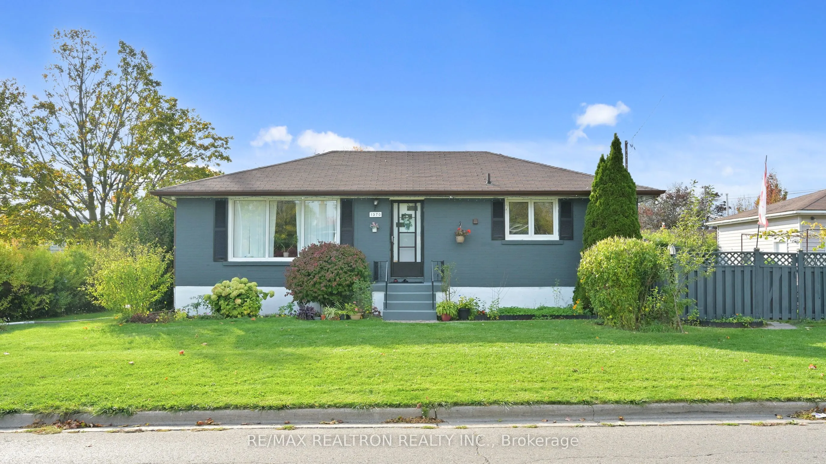 1370 Lakefield Street