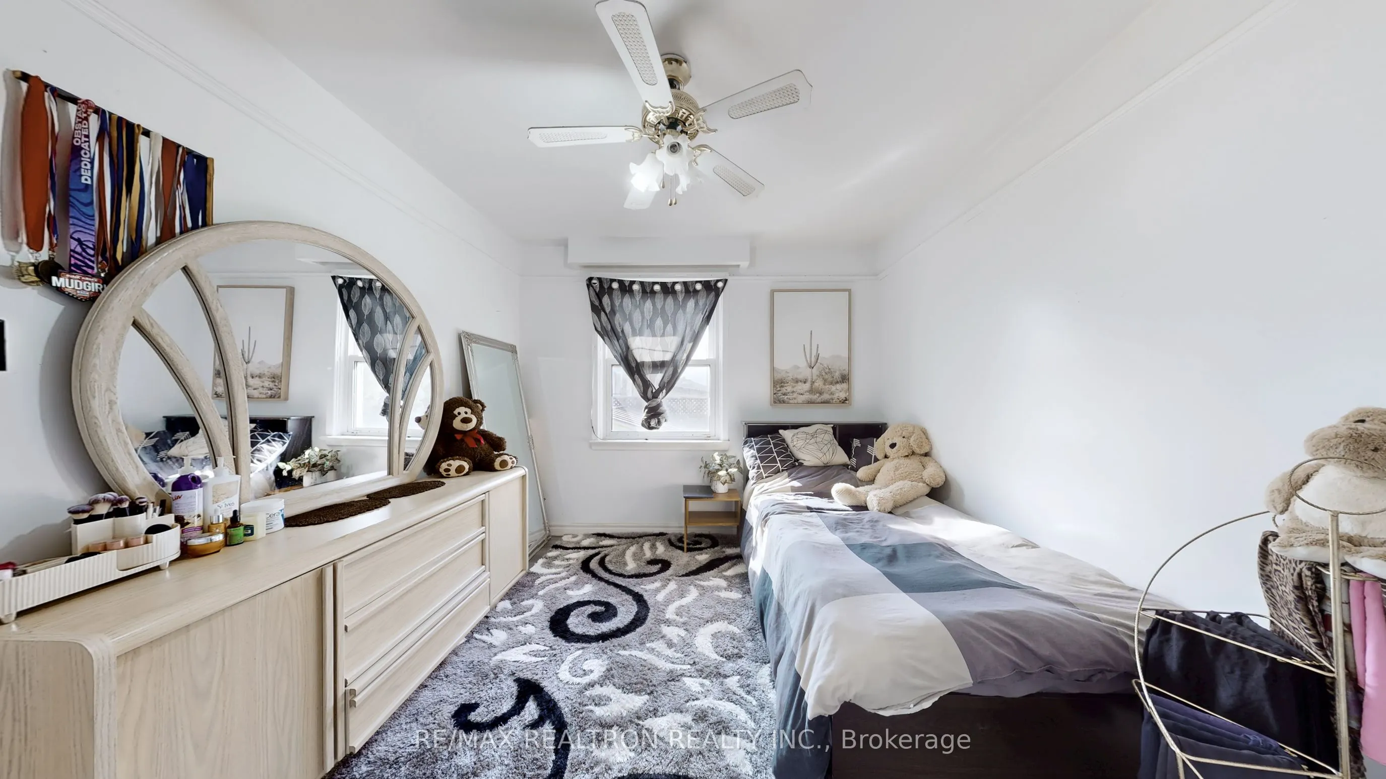 1370 Lakefield Street