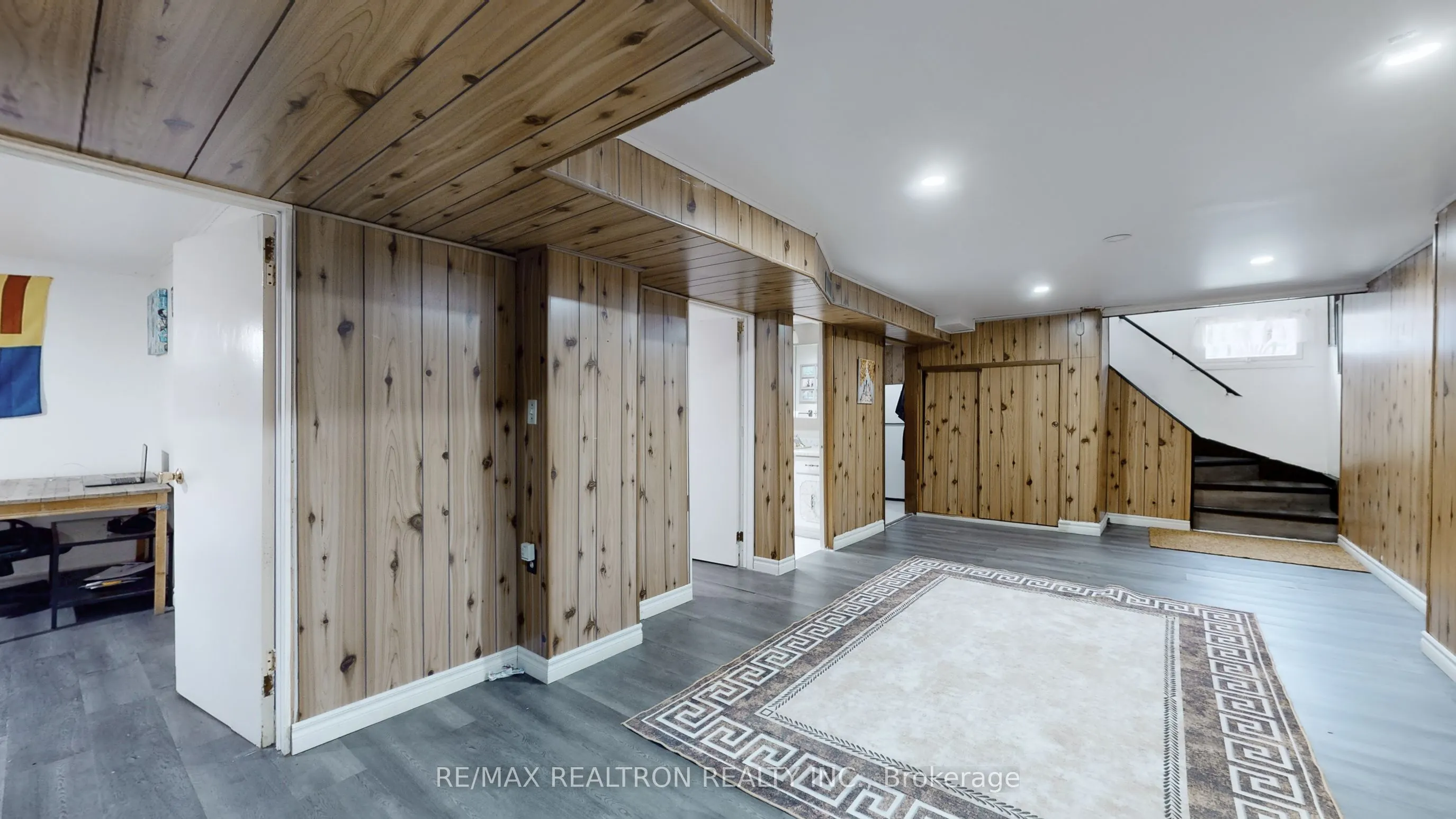 1370 Lakefield Street