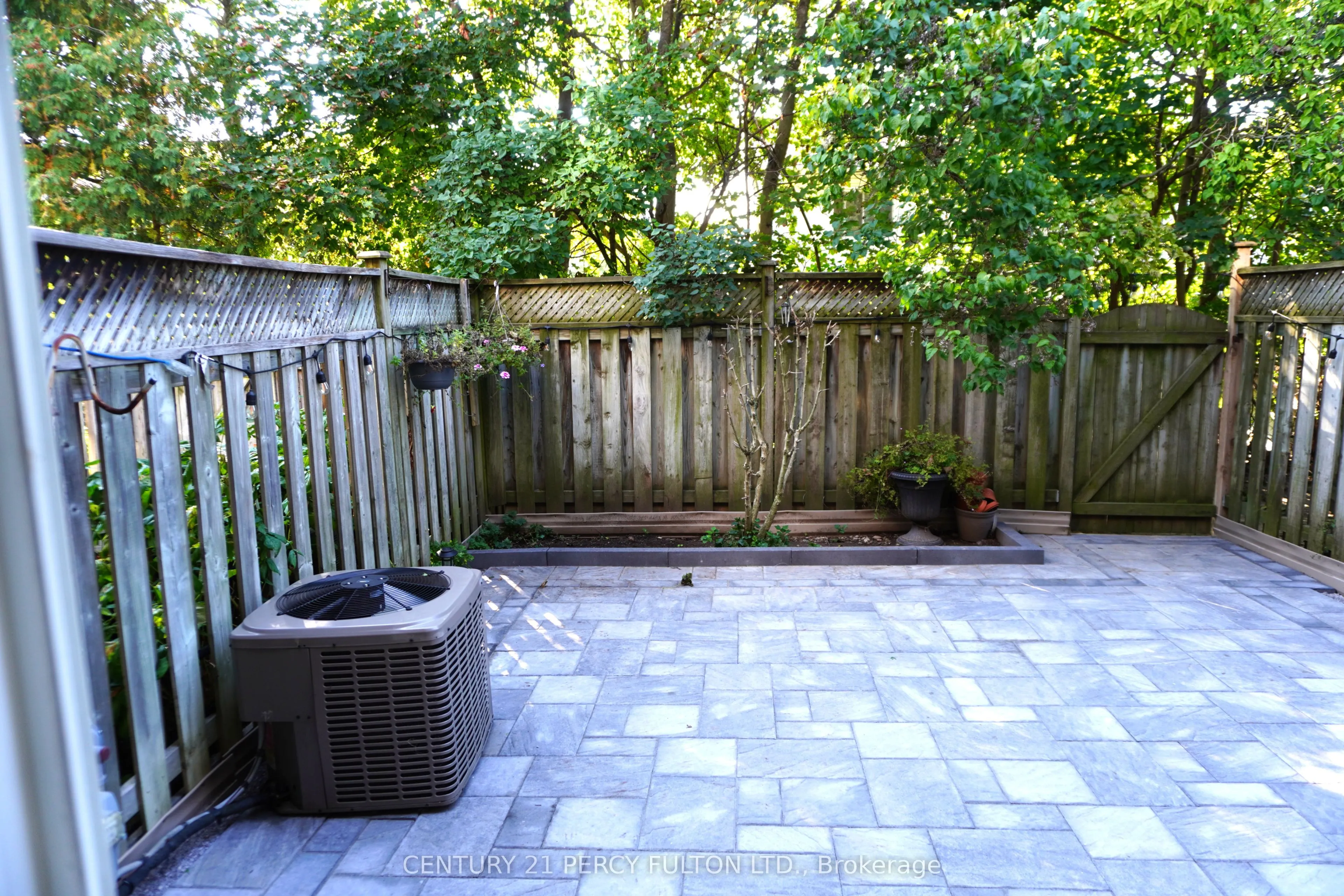 1975 Rosefield Road, #18