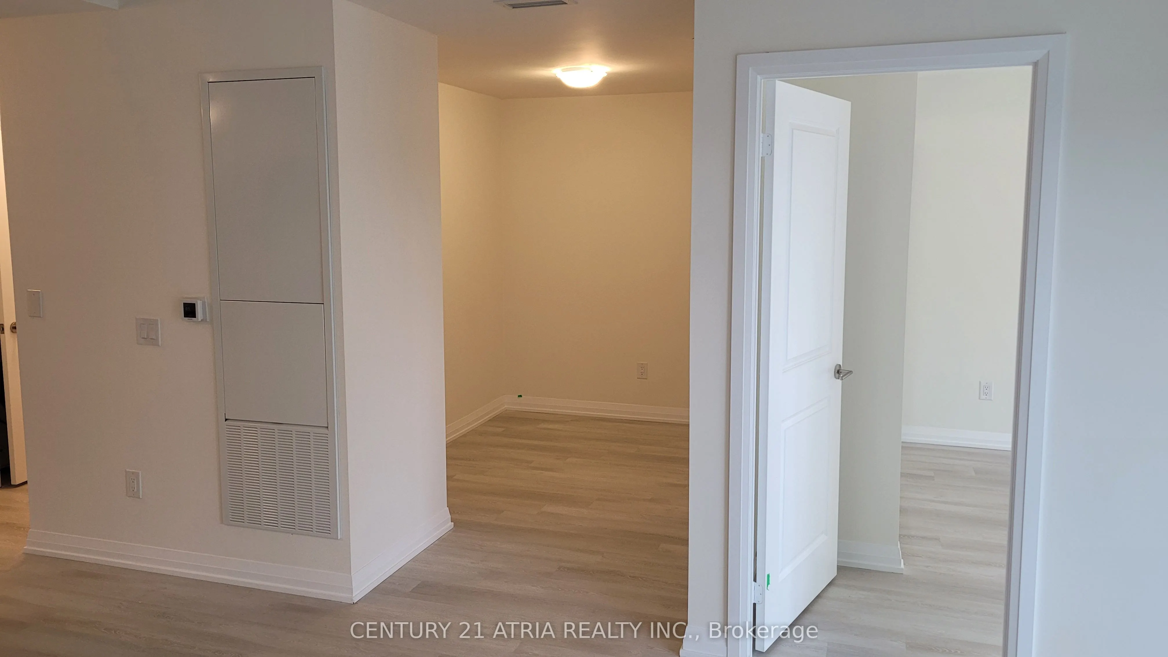 3270 Sheppard Avenue E, #426