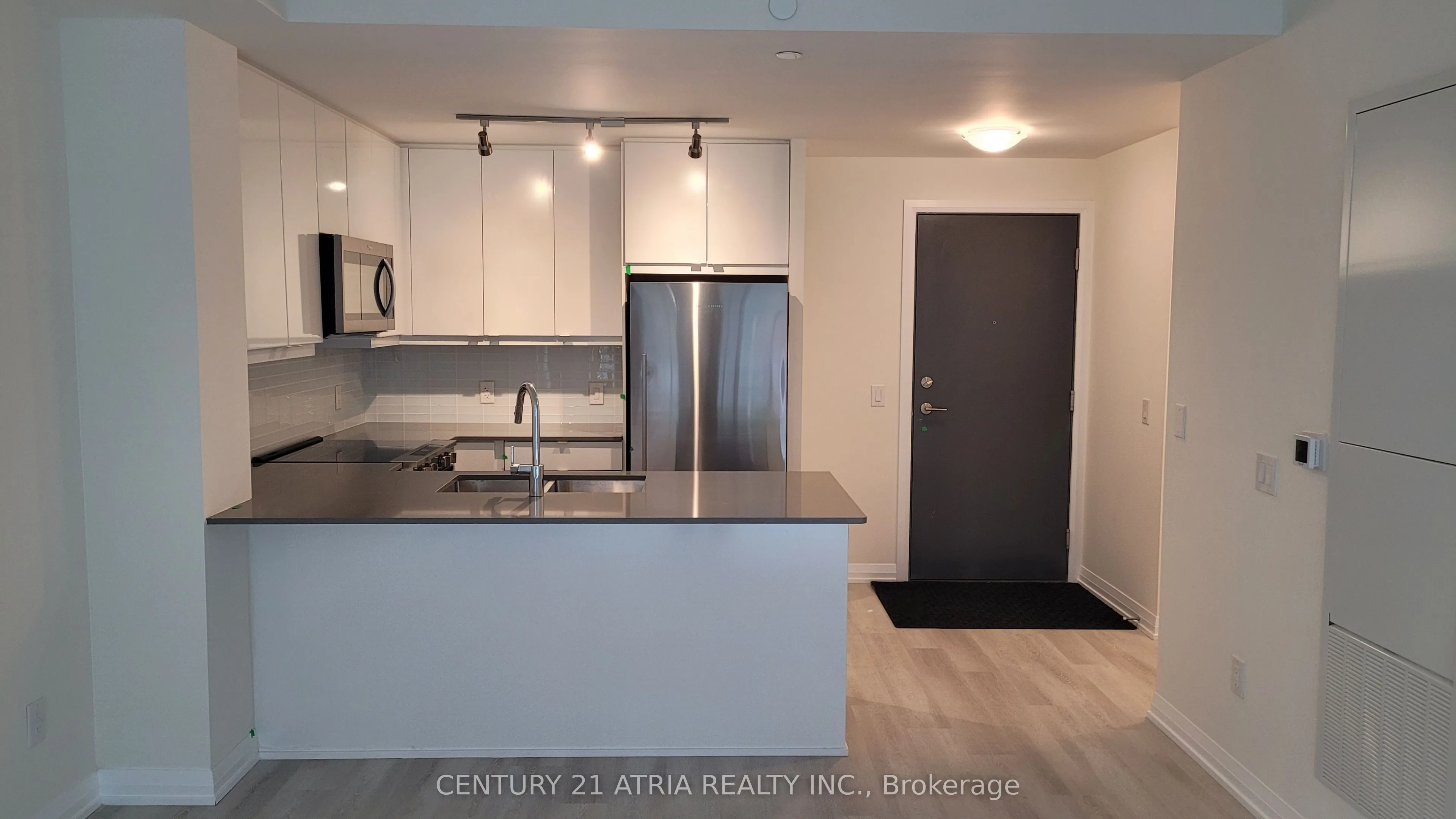 3270 Sheppard Avenue E, #426