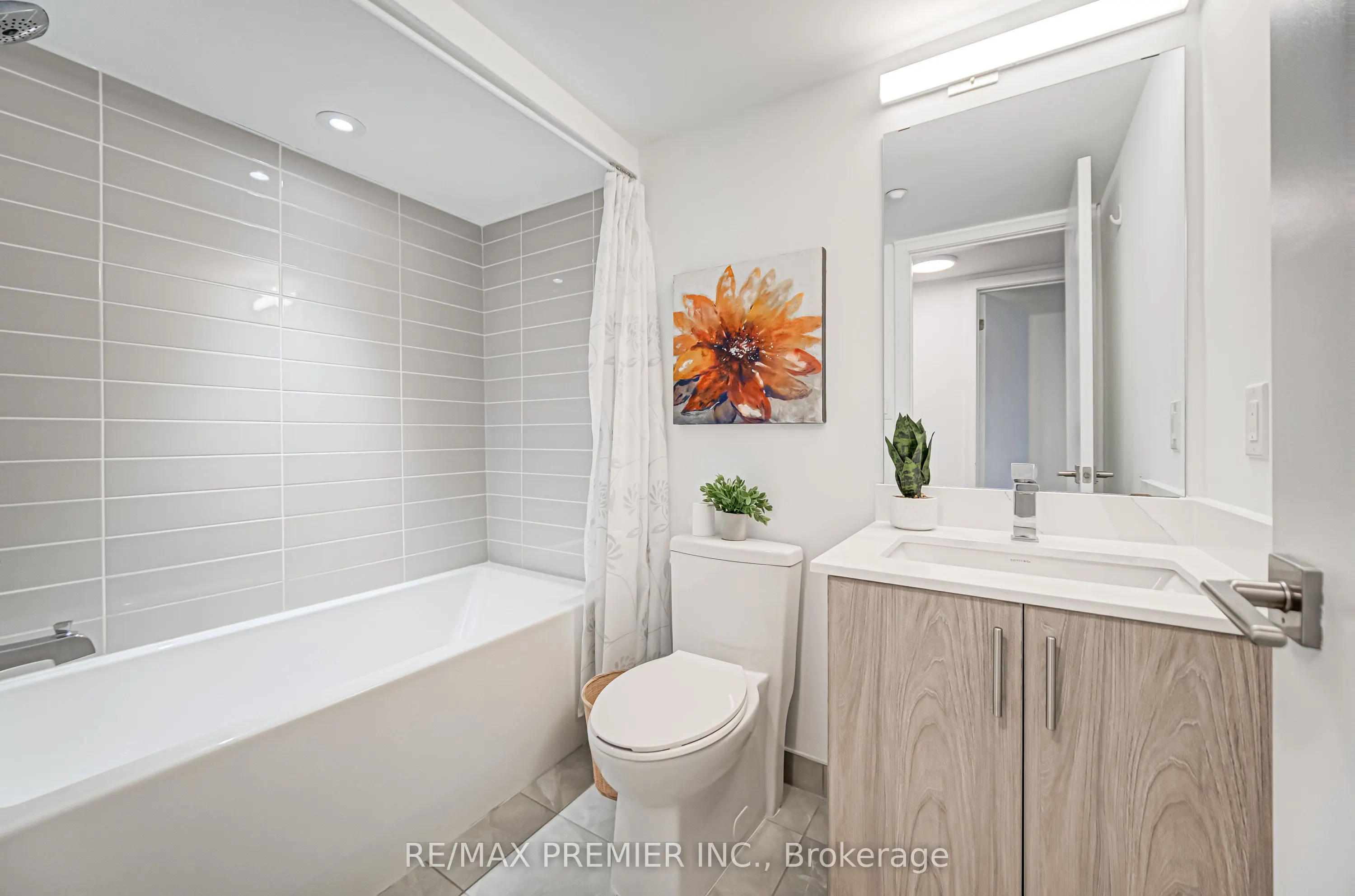 1479 O'Connor Drive, #8