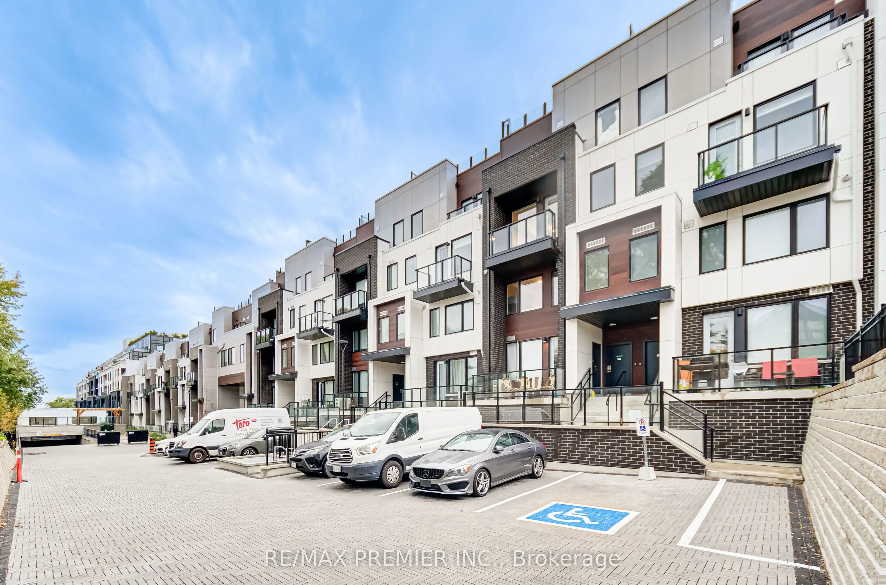 1479 O'Connor Drive, #8