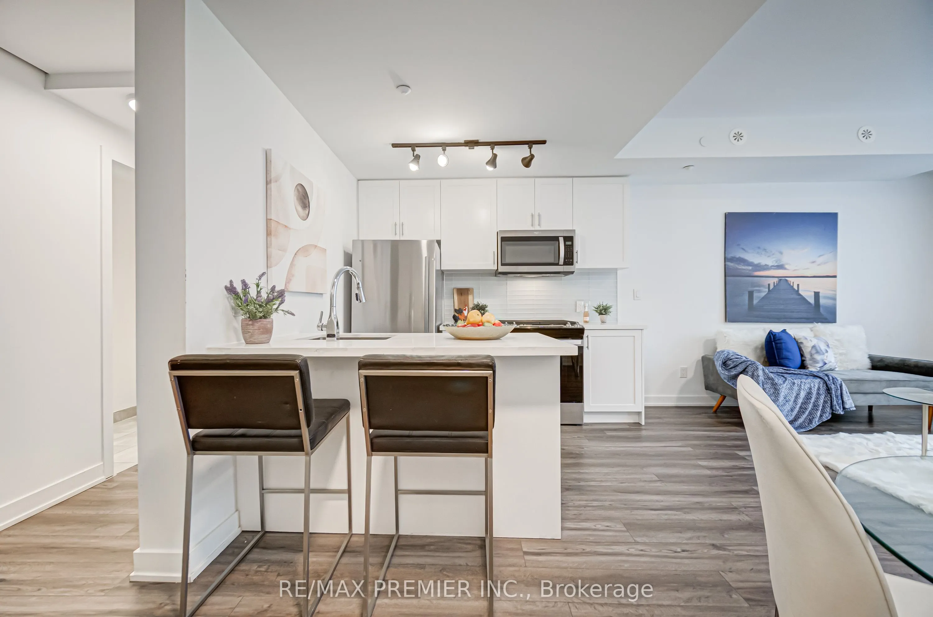 1479 O'Connor Drive, #8