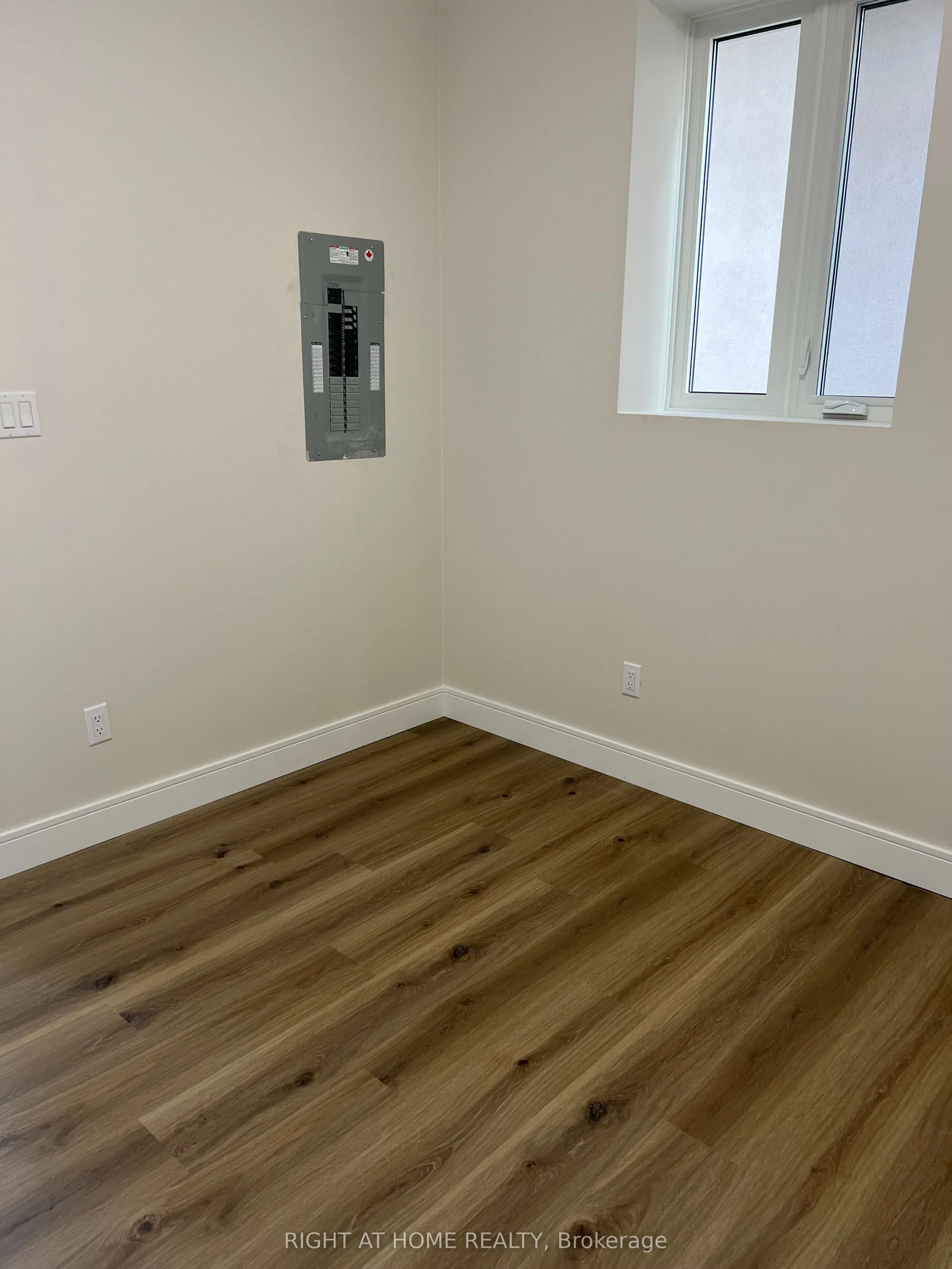 32 Cadorna Avenue, #1
