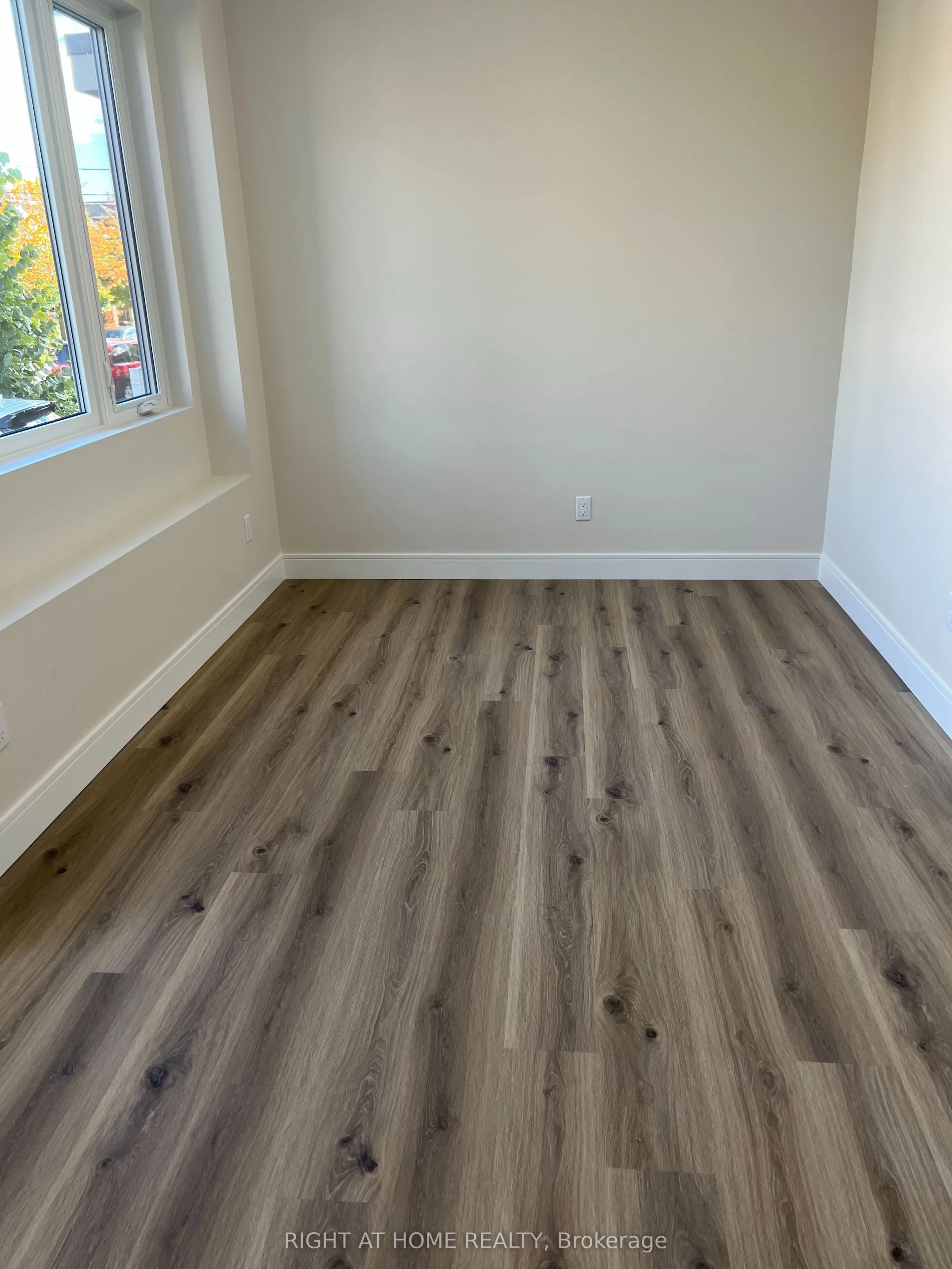 32 Cadorna Avenue, #1